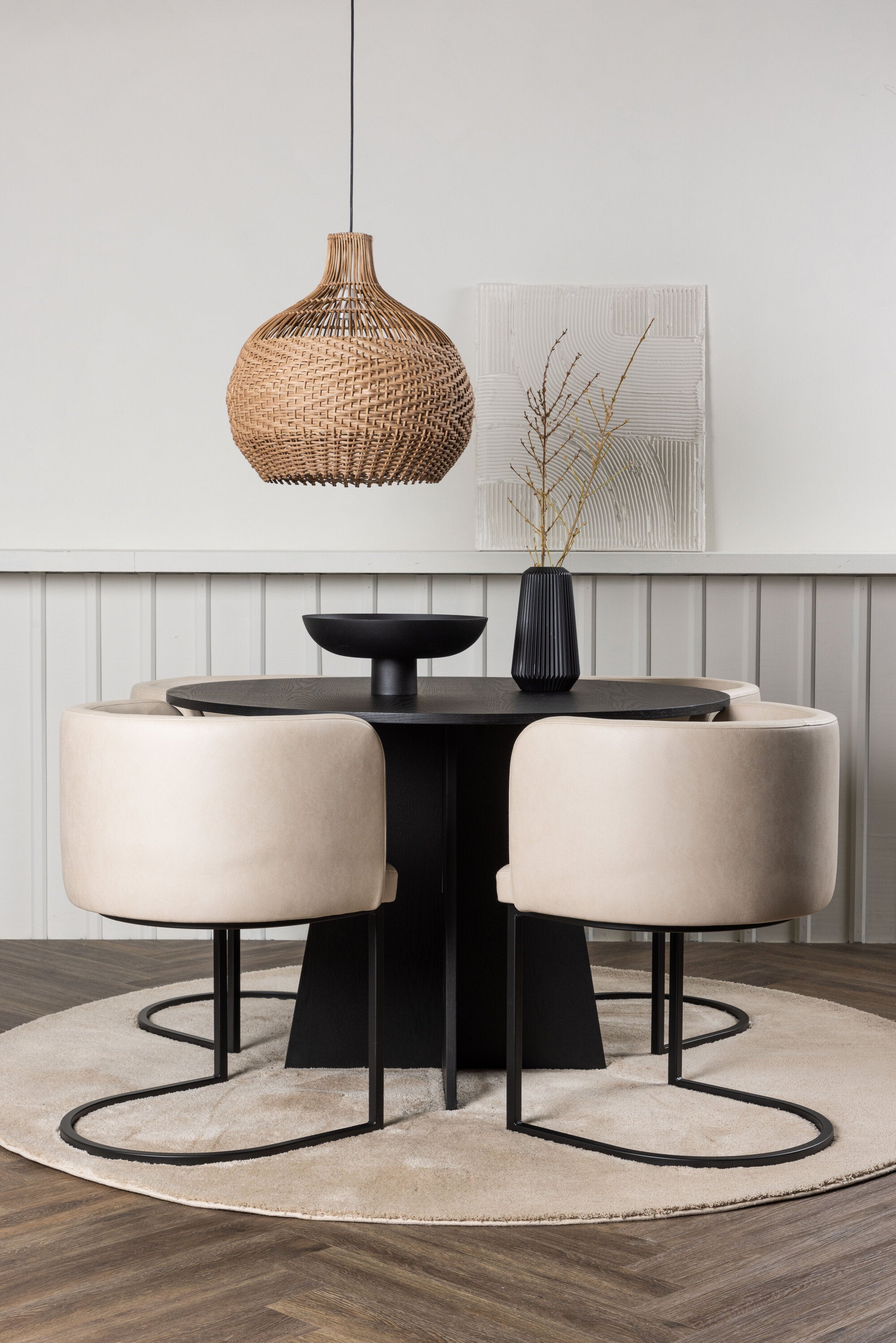 Matgrupp Bootcut med 4st matstolar Simrishman-GR Dining Set-Venture Home-peaceofhome.se