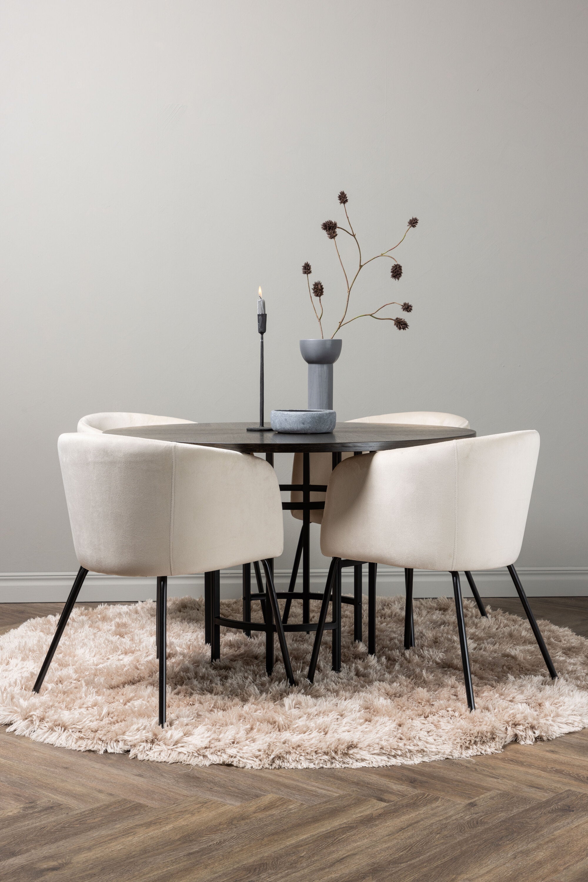 Matgrupp Copenhagen med 4st matstolar Berit-GR Dining Set-Venture Home-peaceofhome.se