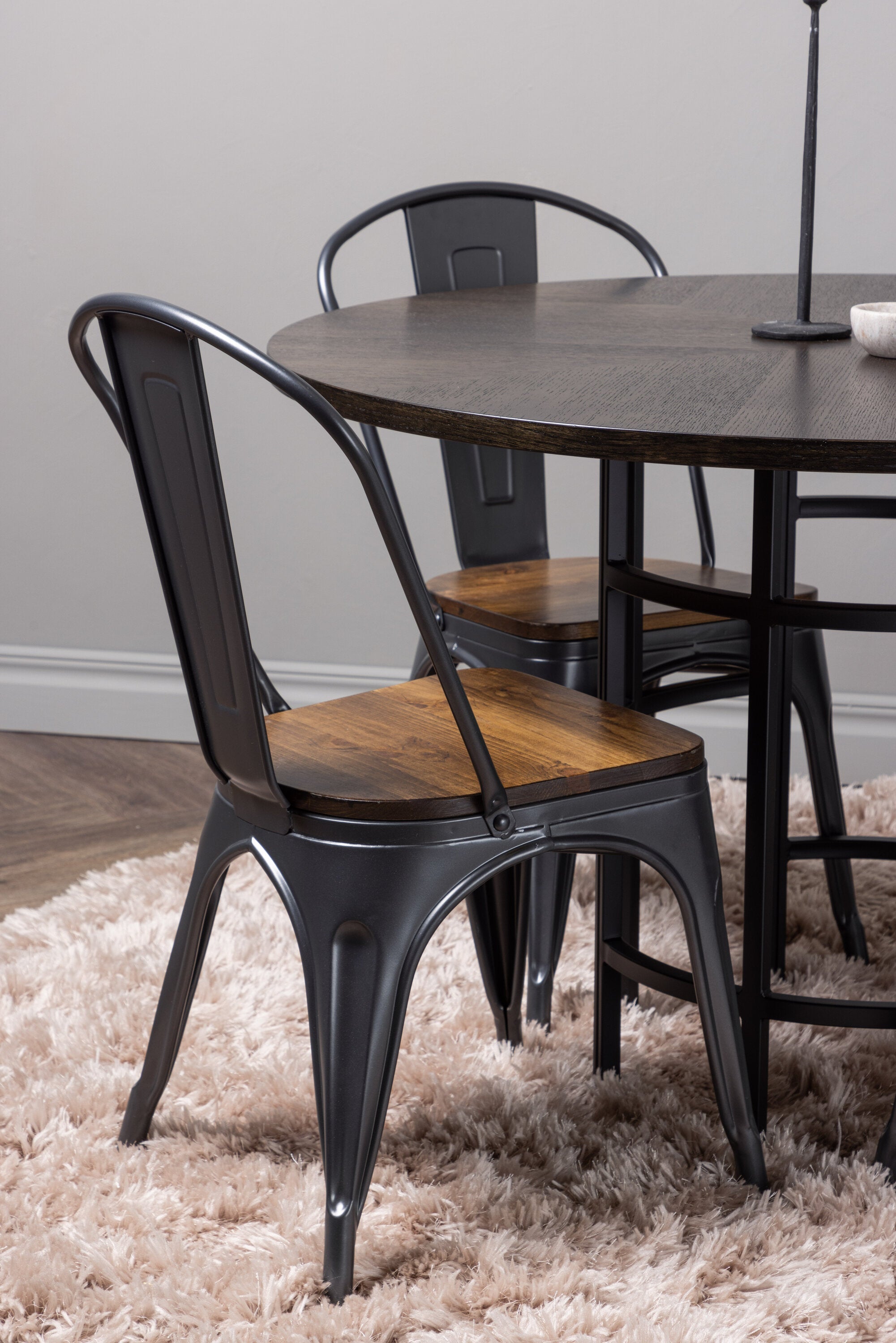 Matgrupp Copenhagen med 4st matstolar Tempe-GR Dining Set-Venture Home-peaceofhome.se