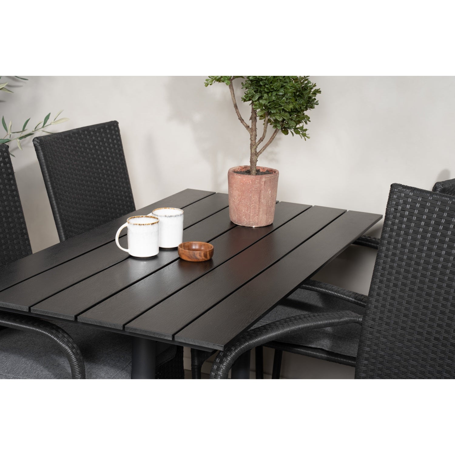 Matgrupp Denver med stolarna Anna-Table Set-Venture Home-peaceofhome.se