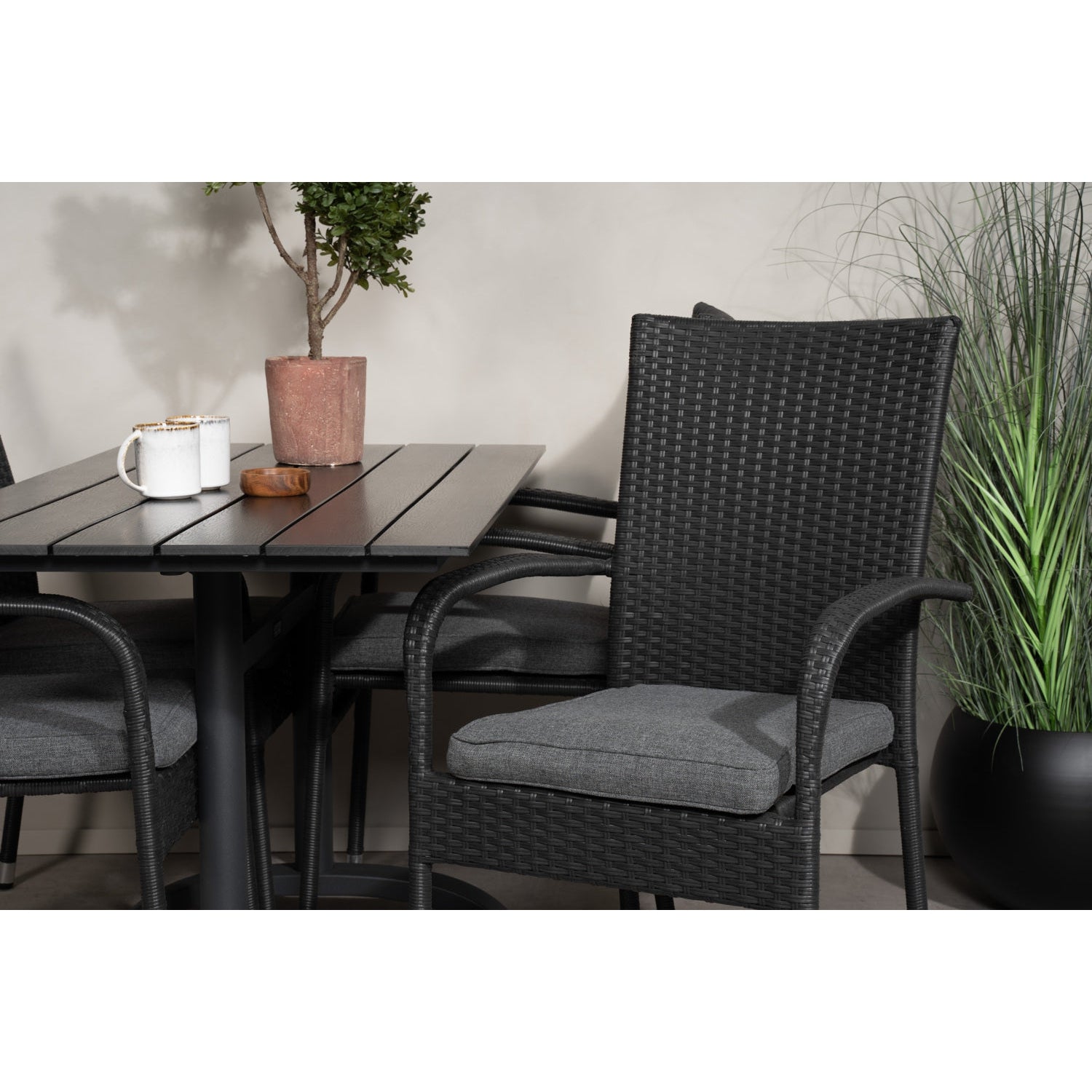 Matgrupp Denver med stolarna Anna-Table Set-Venture Home-peaceofhome.se