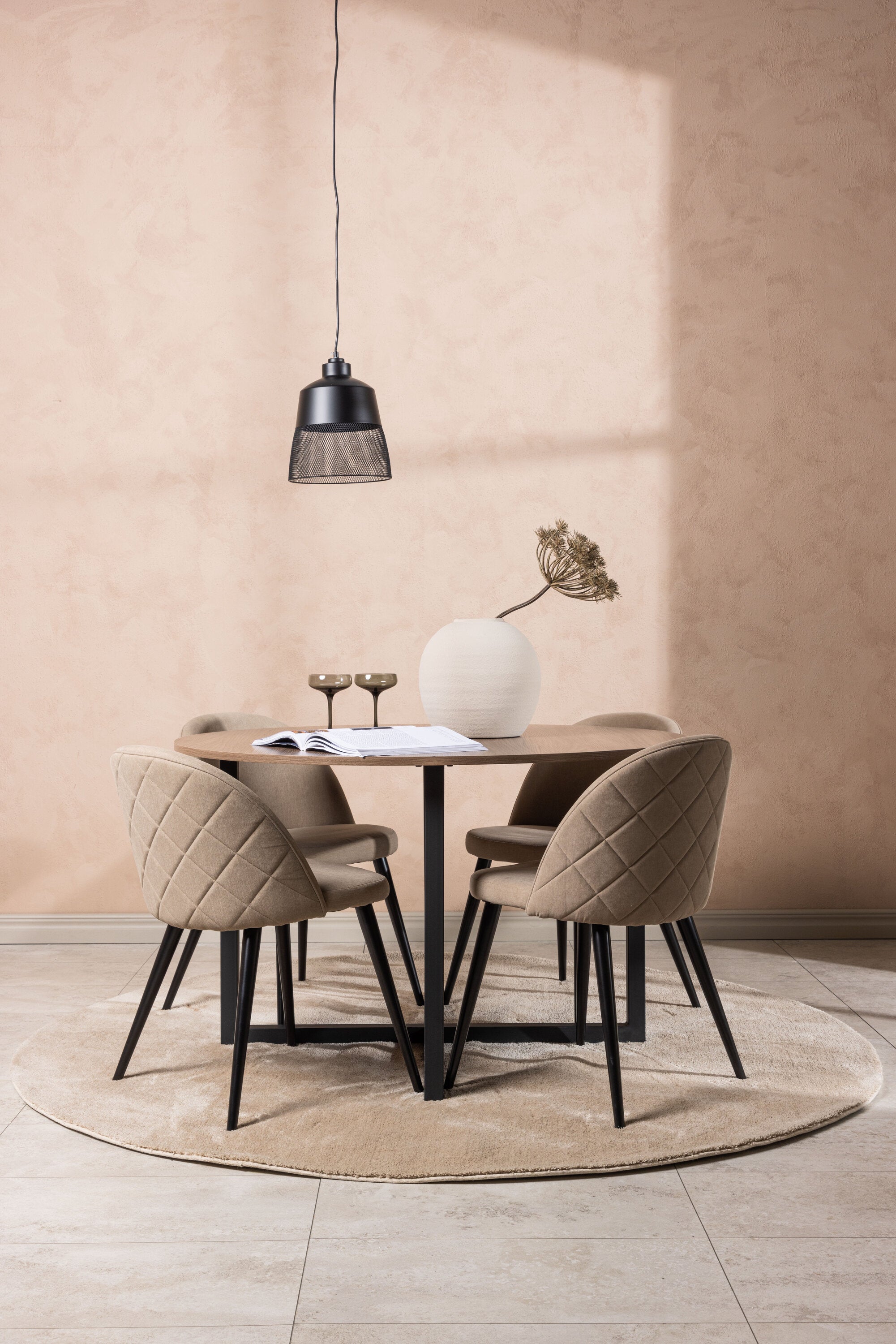 Matgrupp Durango med 4st matstolar Velvet-GR Dining Set-Venture Home-peaceofhome.se