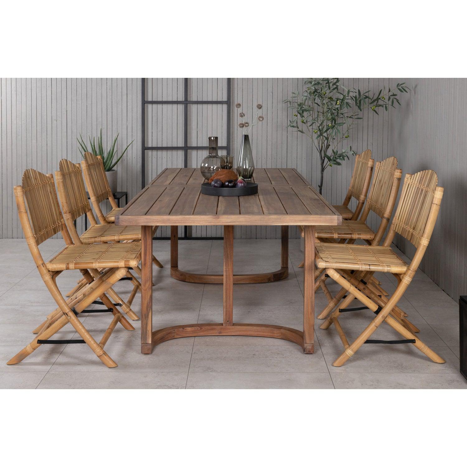 Matgrupp Erica med stolarna Cane-Table Set-Venture Home-peaceofhome.se
