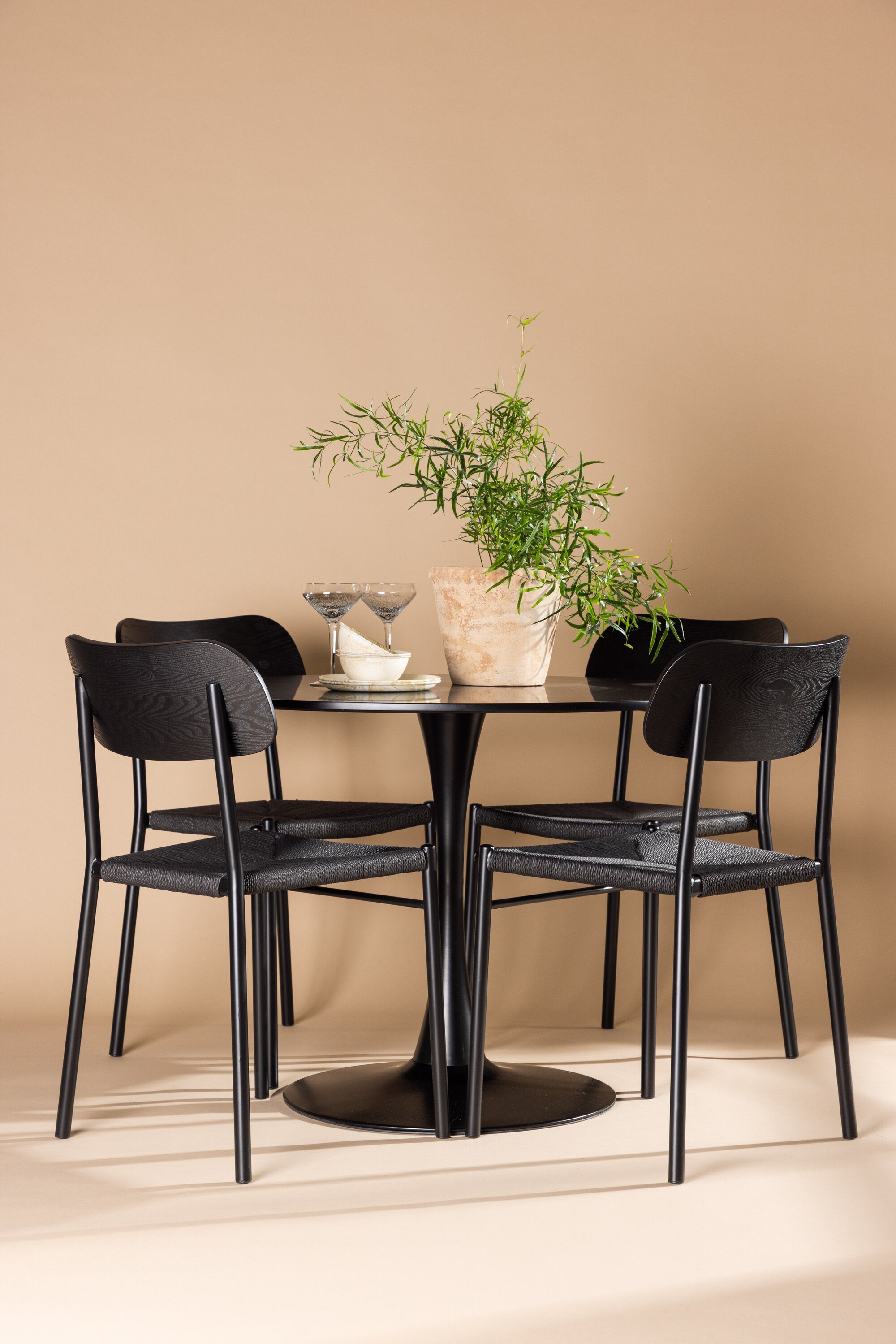 Matgrupp Glade med 4st matstolar Polly-GR Dining Set-Venture Home-peaceofhome.se