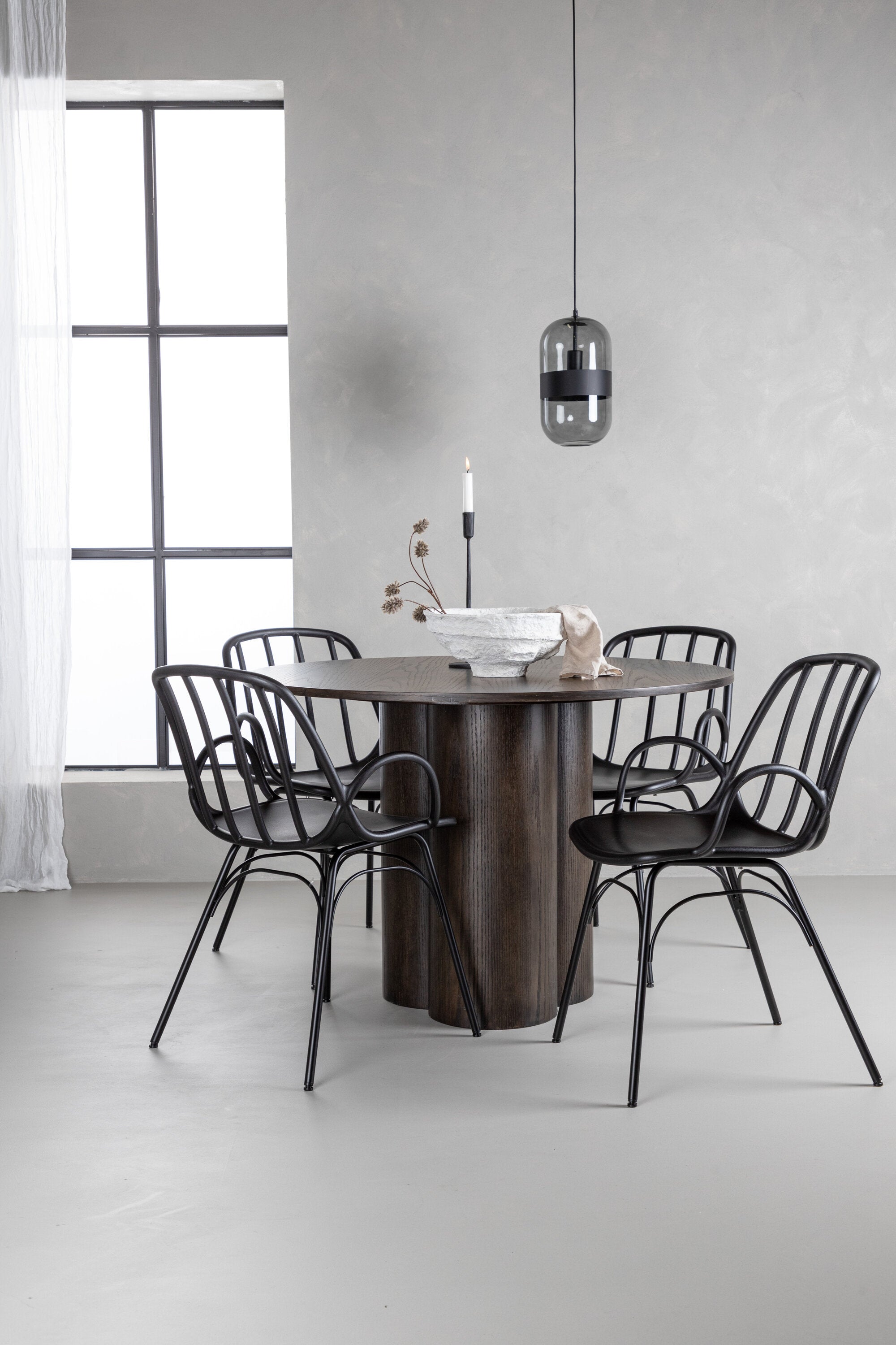 Matgrupp Olivia med stolarna Dyrön-GR Dining Set-Venture Home-peaceofhome.se