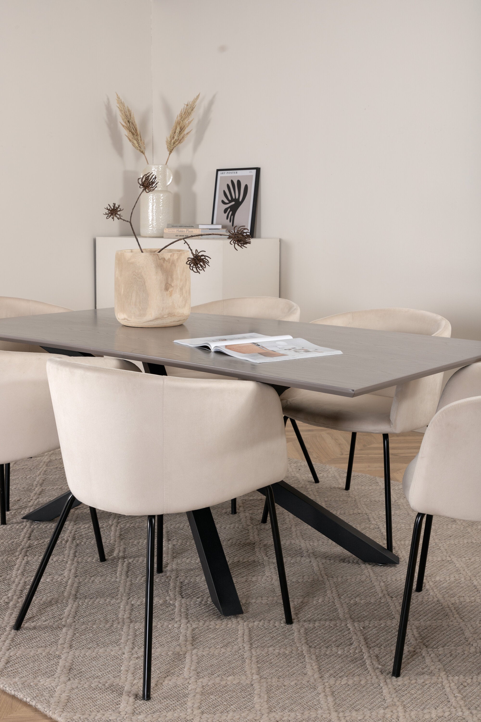 Matgrupp Piazza med stolarna Berit-GR Dining Set-Venture Home-peaceofhome.se