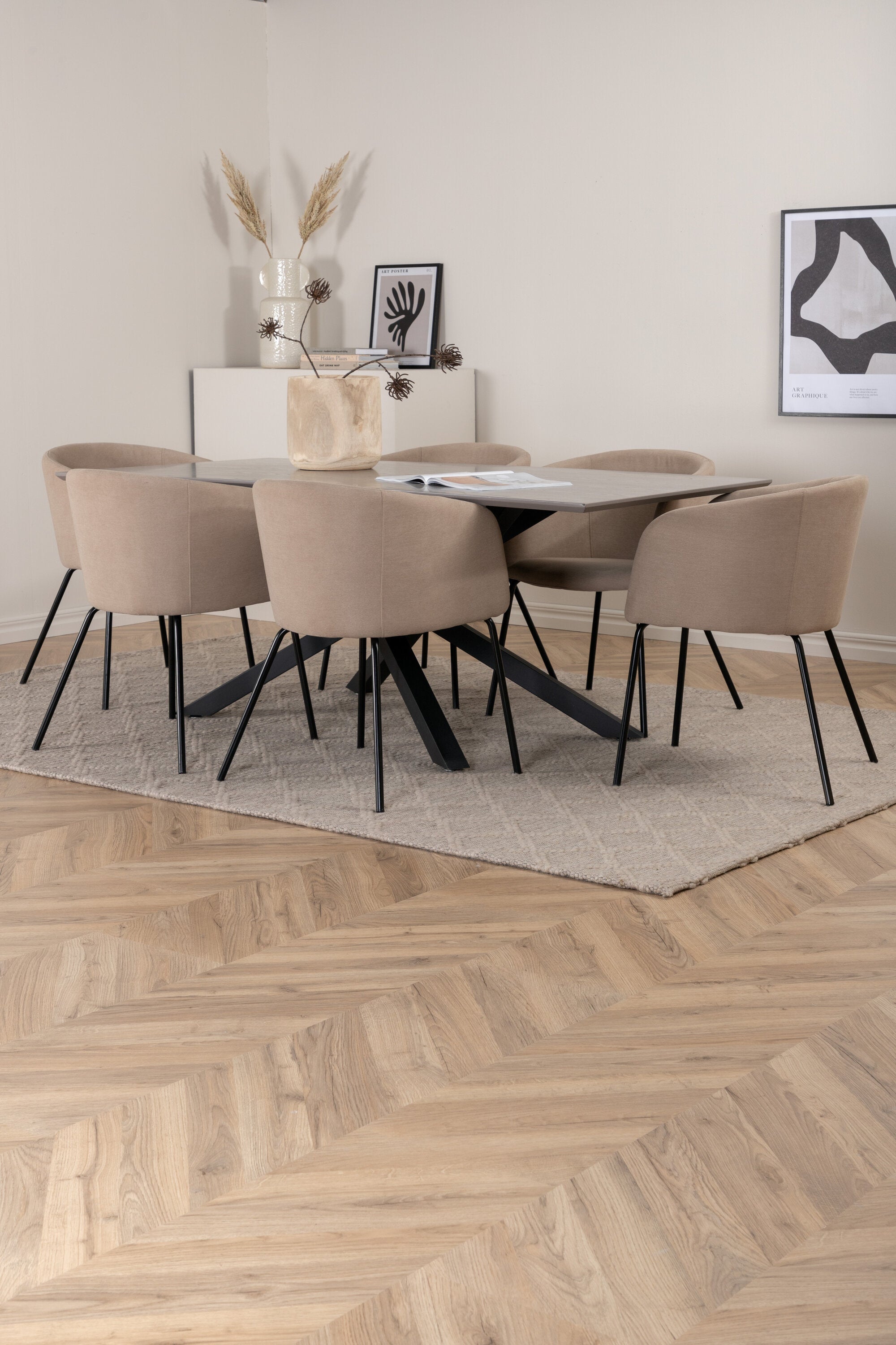 Matgrupp Piazza med stolarna Berit-GR Dining Set-Venture Home-peaceofhome.se