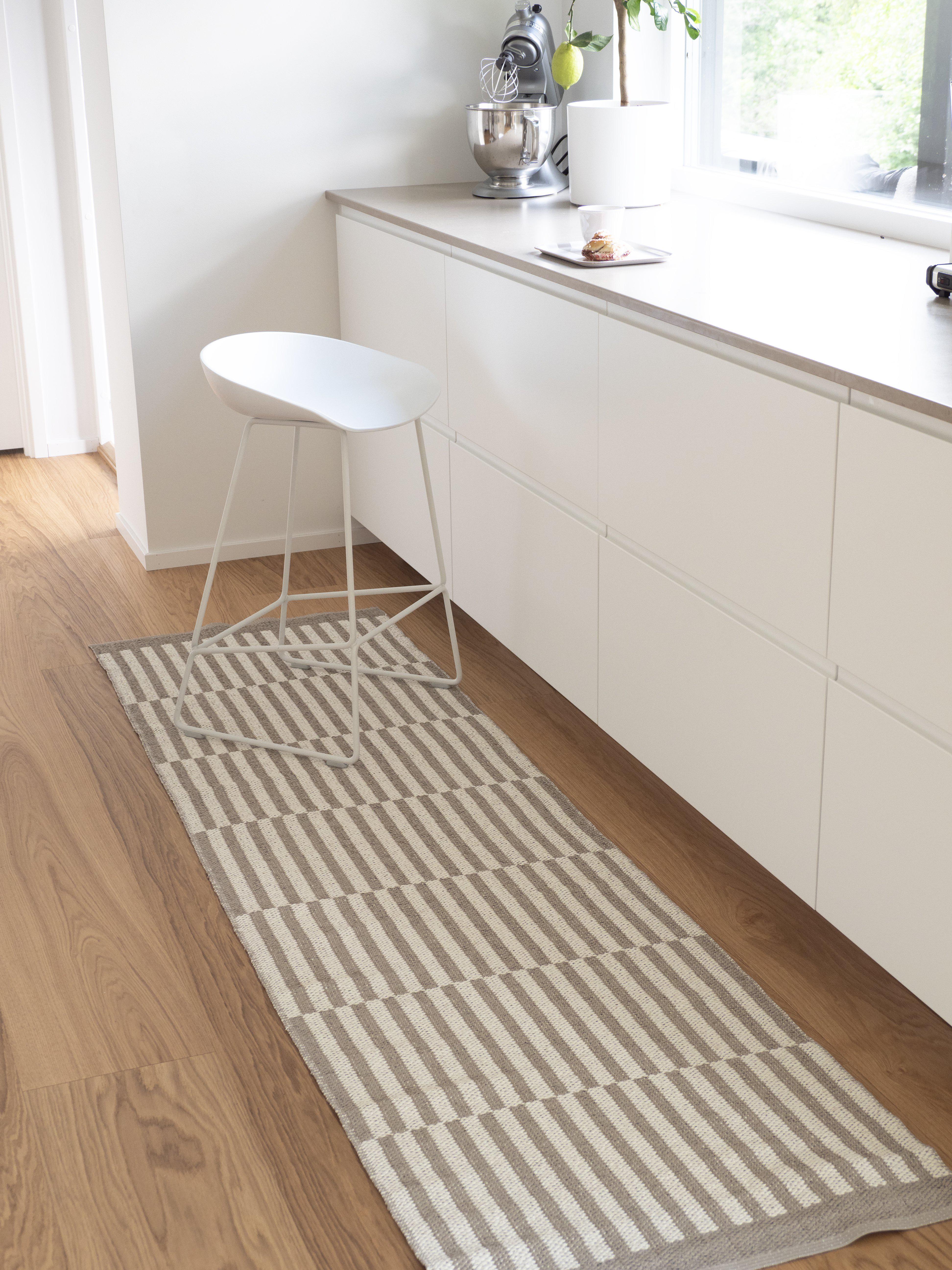 Matta Stripes-beige/vit-Mattor-Rotor Design-peaceofhome.se