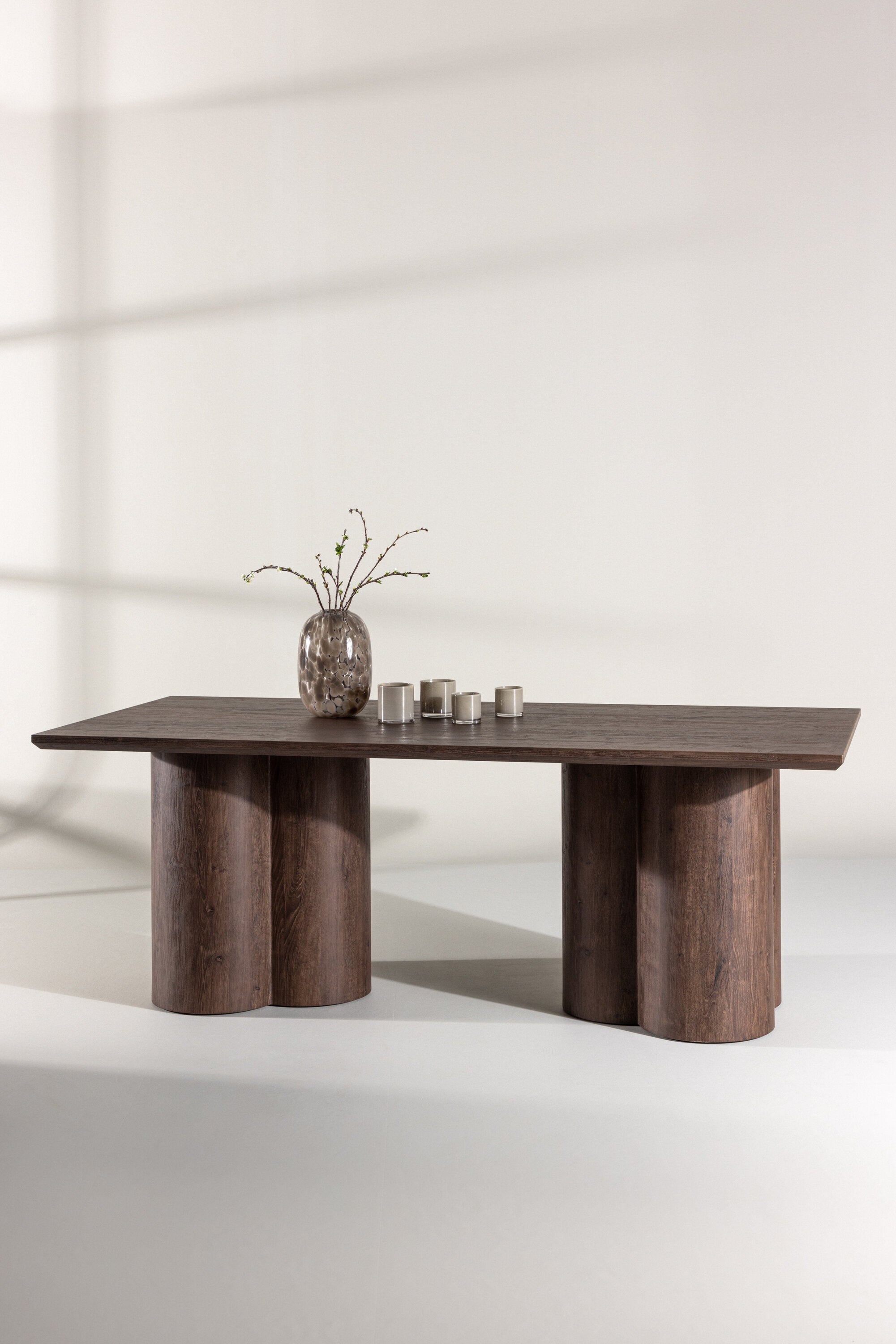 Olivia Matbord-Dining Table-Venture Home-peaceofhome.se