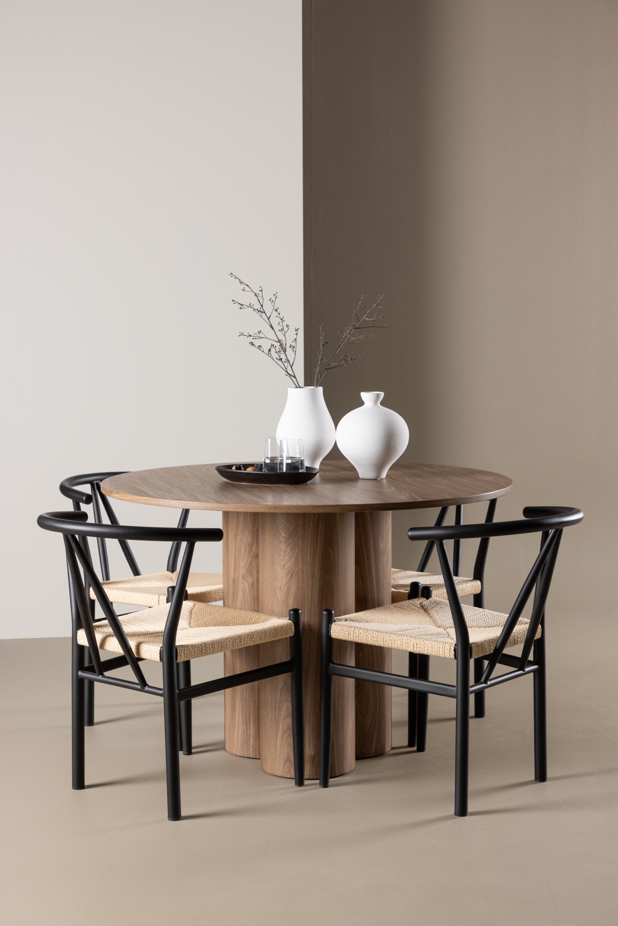 Olivia Matbord med Alfons Matstol-GR Dining Set-Venture Home-peaceofhome.se