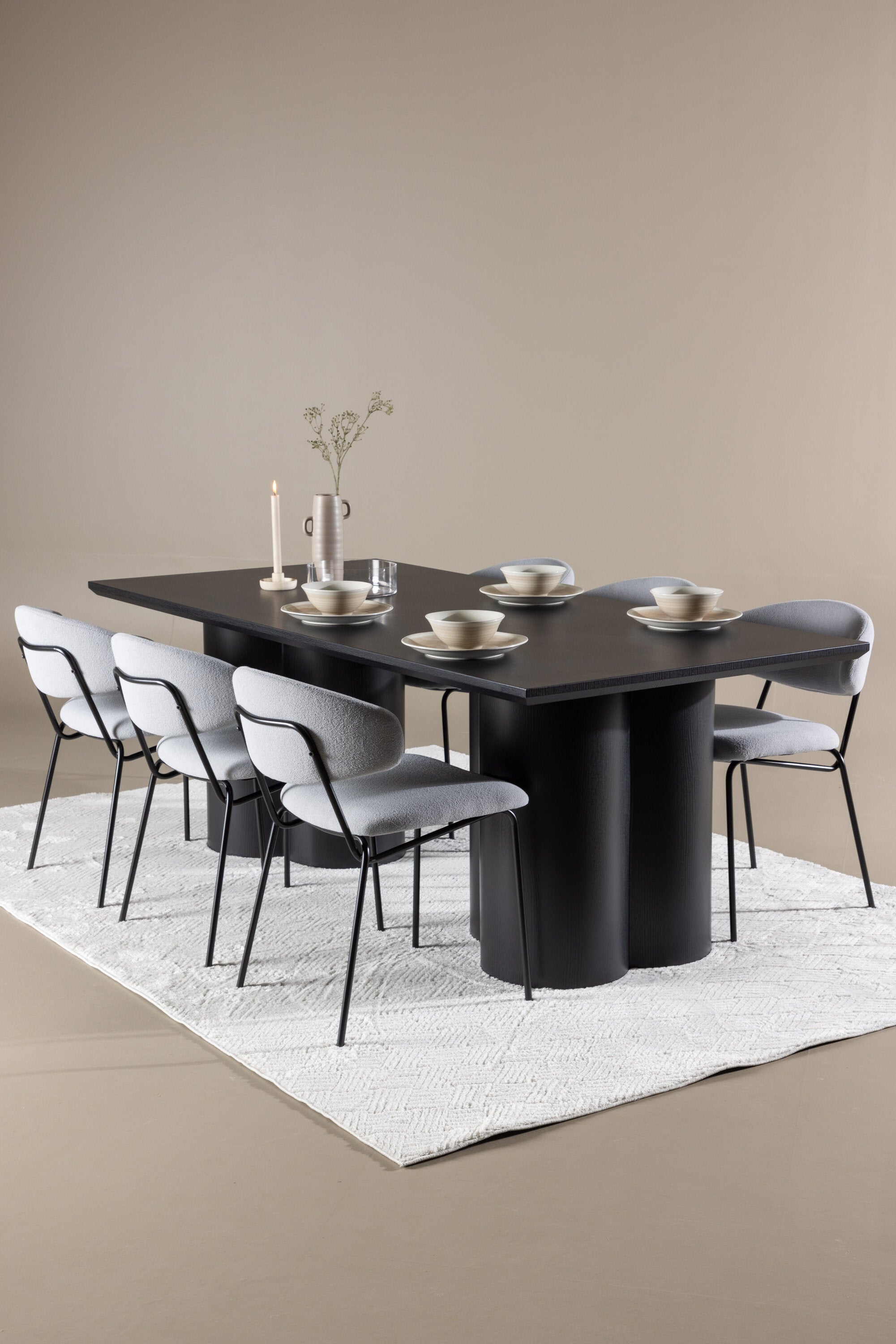 Olivia Matbord med Chico Matstol-GR Dining Set-Venture Home-peaceofhome.se