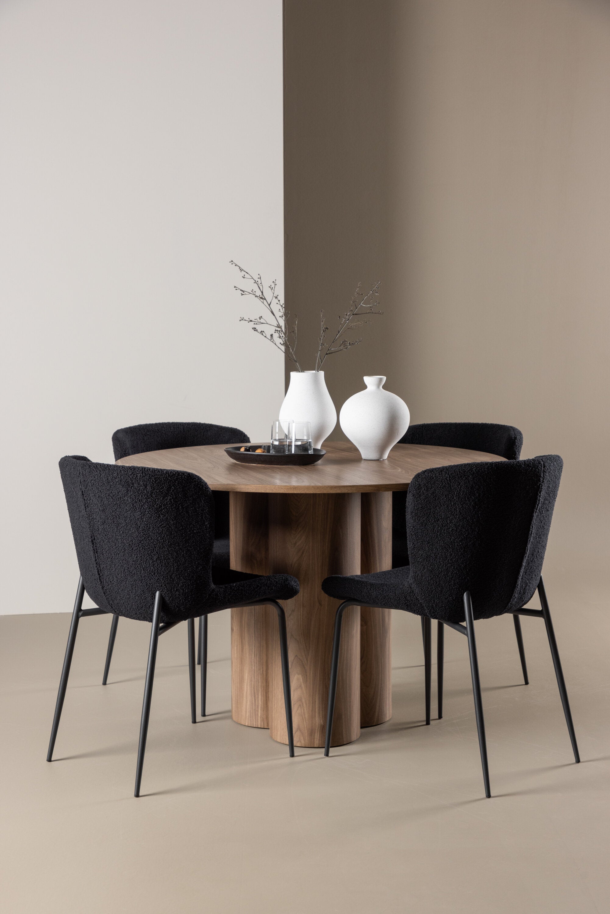 Olivia Matbord med Modesto Matstol-GR Dining Set-Venture Home-peaceofhome.se