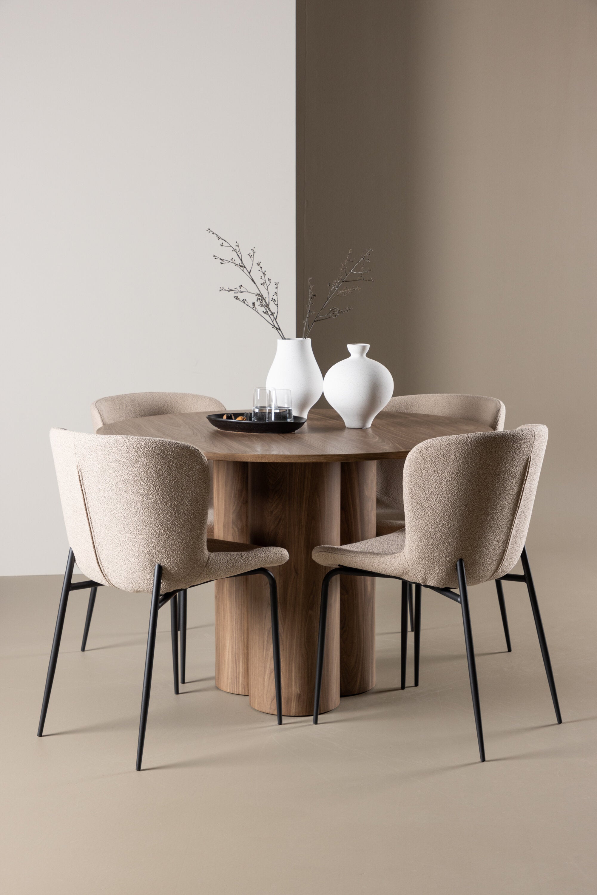 Olivia Matbord med Modesto Matstol-GR Dining Set-Venture Home-peaceofhome.se