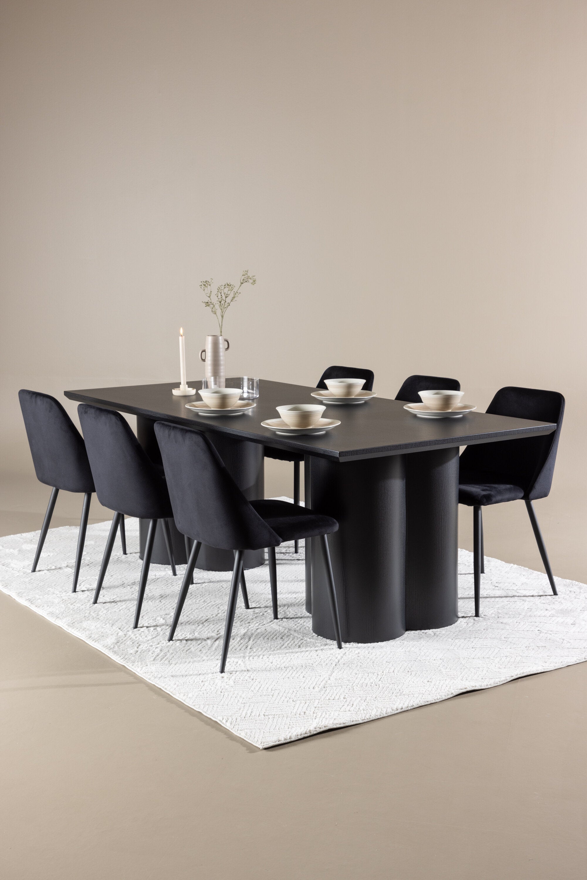 Olivia Matbord med Night Matstol-GR Dining Set-Venture Home-peaceofhome.se