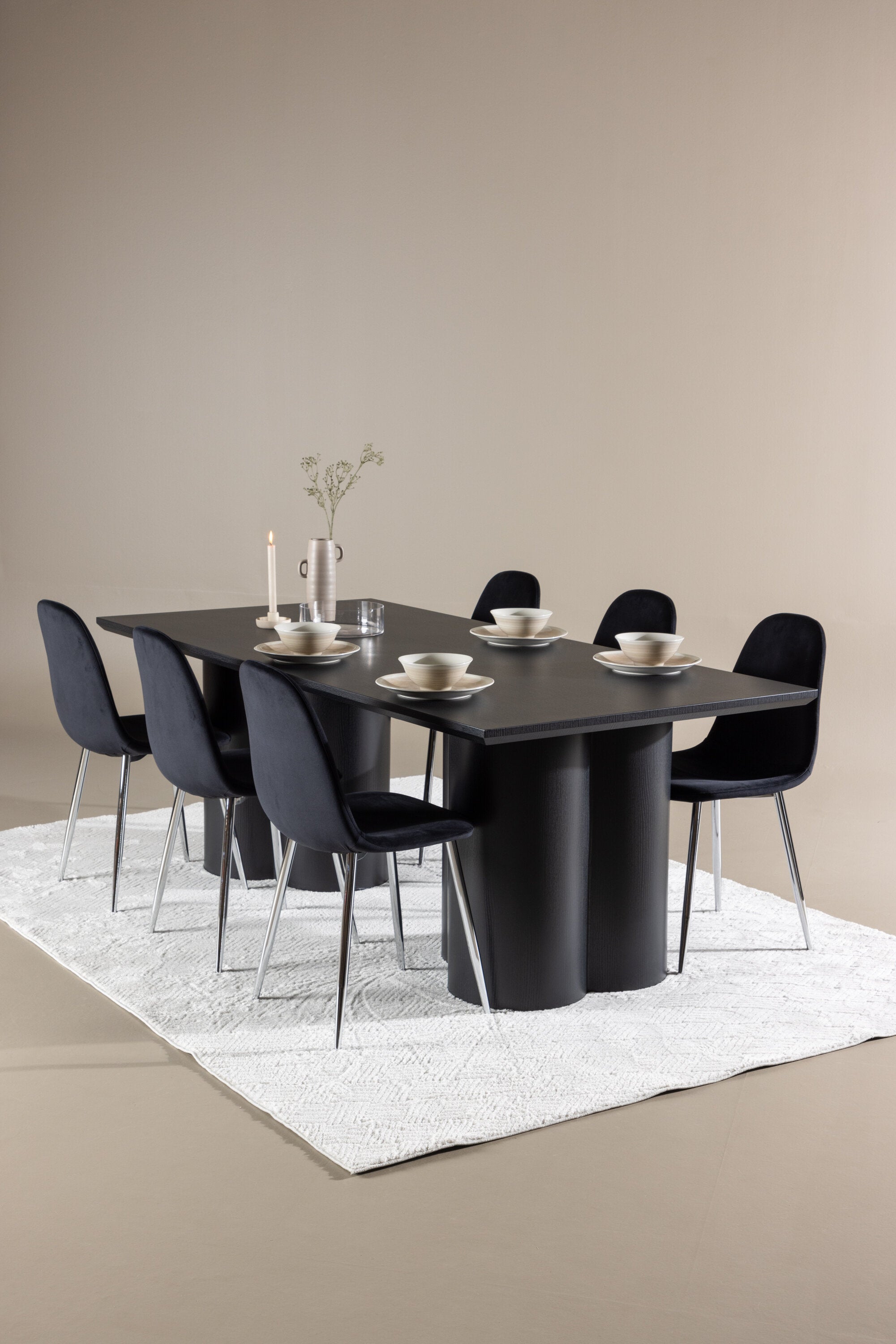 Olivia Matbord med Polar Matstol-GR Dining Set-Venture Home-peaceofhome.se