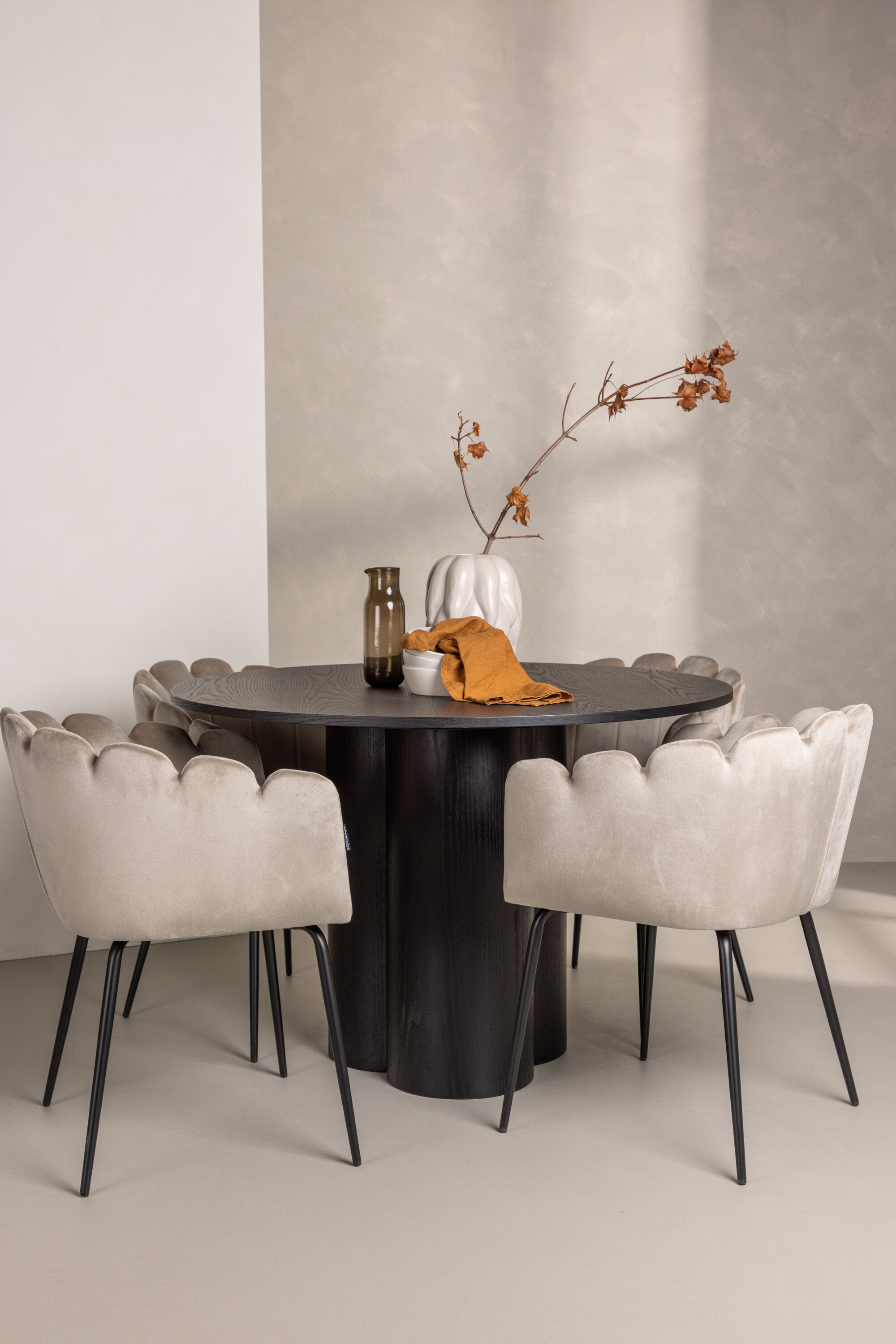 Olivia Rund Matgrupp-GR Dining Set-Venture Home-peaceofhome.se