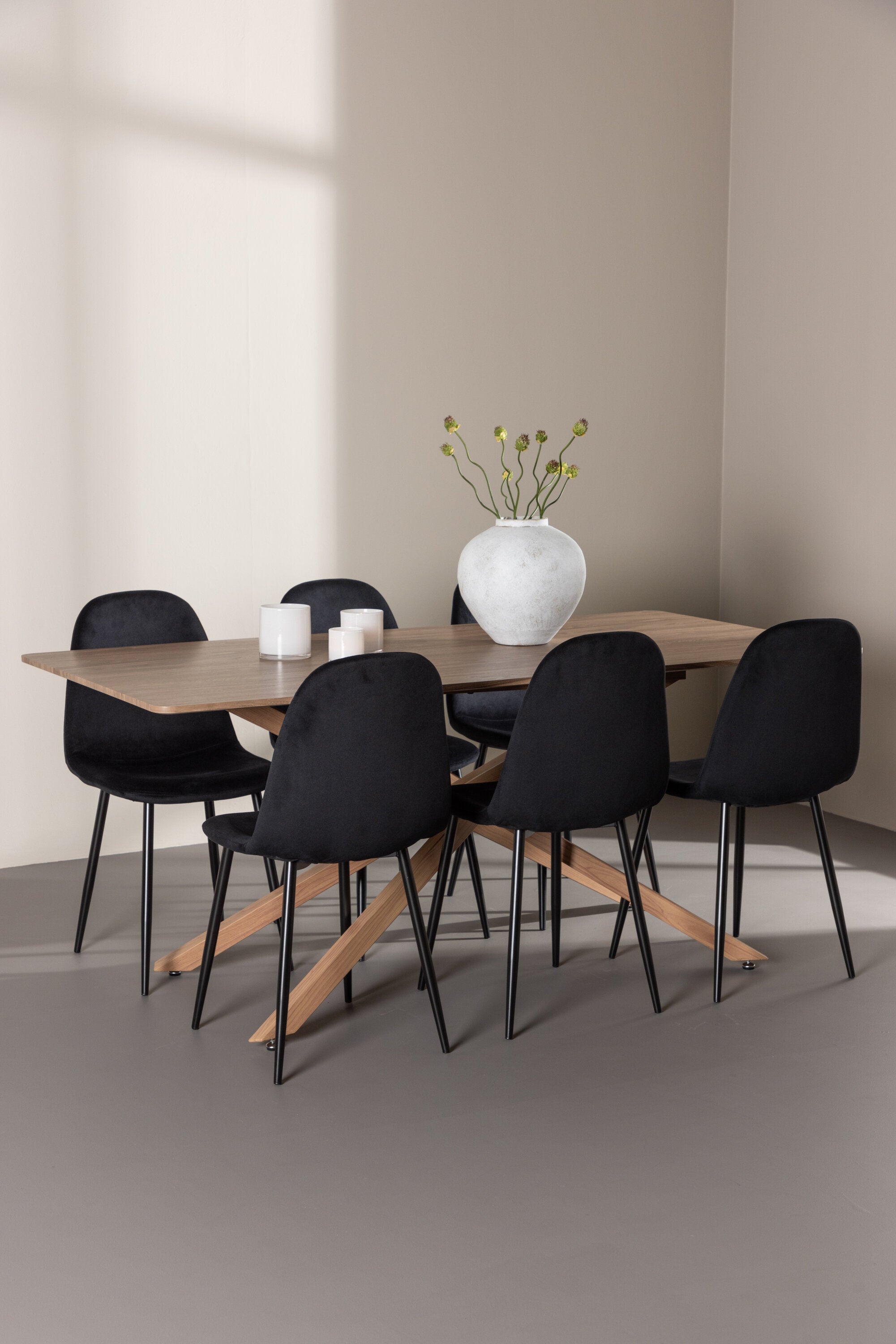 Piazza Matbord med Polar Matstol-GR Dining Set-Venture Home-peaceofhome.se