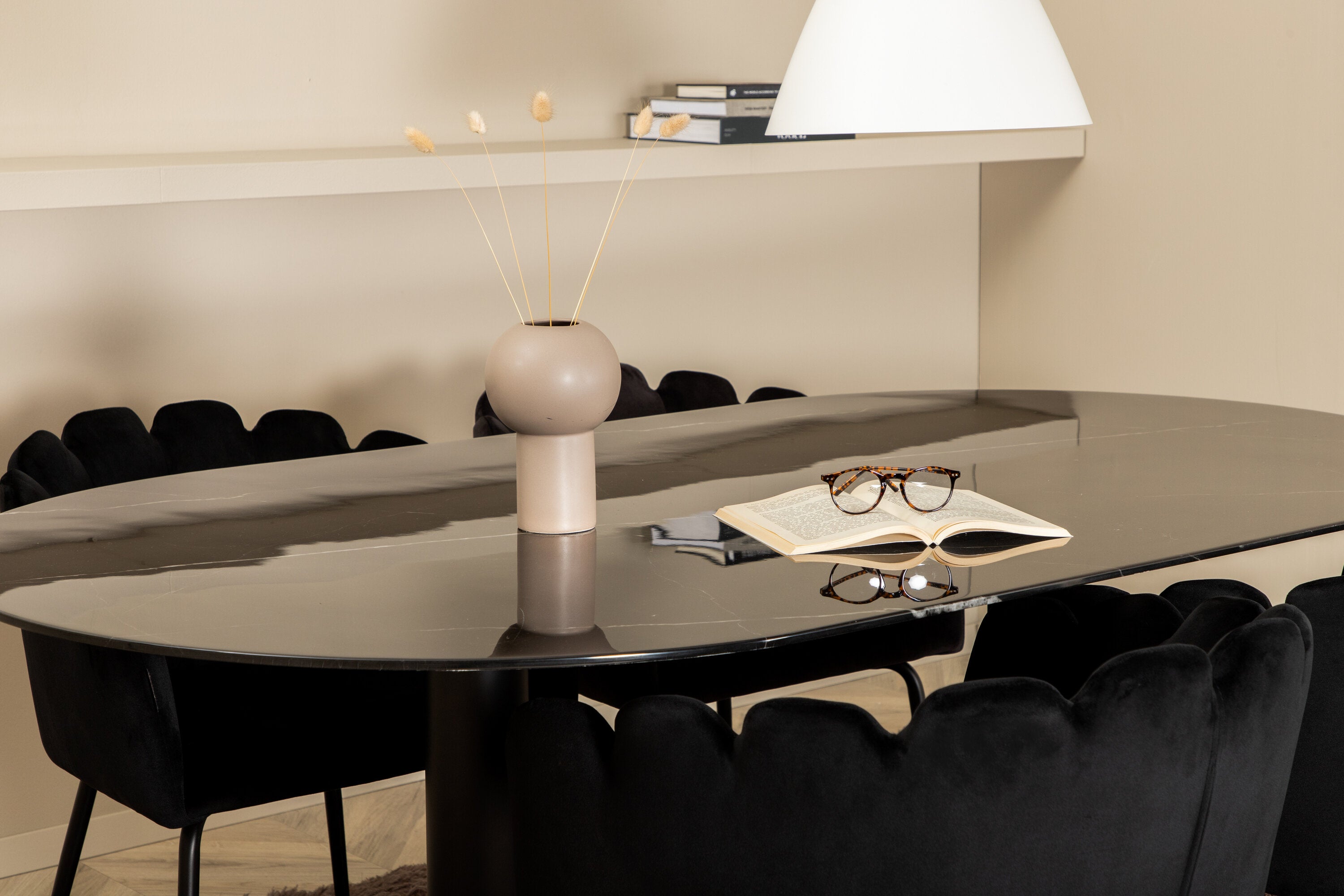 Pillan Oval Matgrupp-GR Dining Set-Venture Home-peaceofhome.se