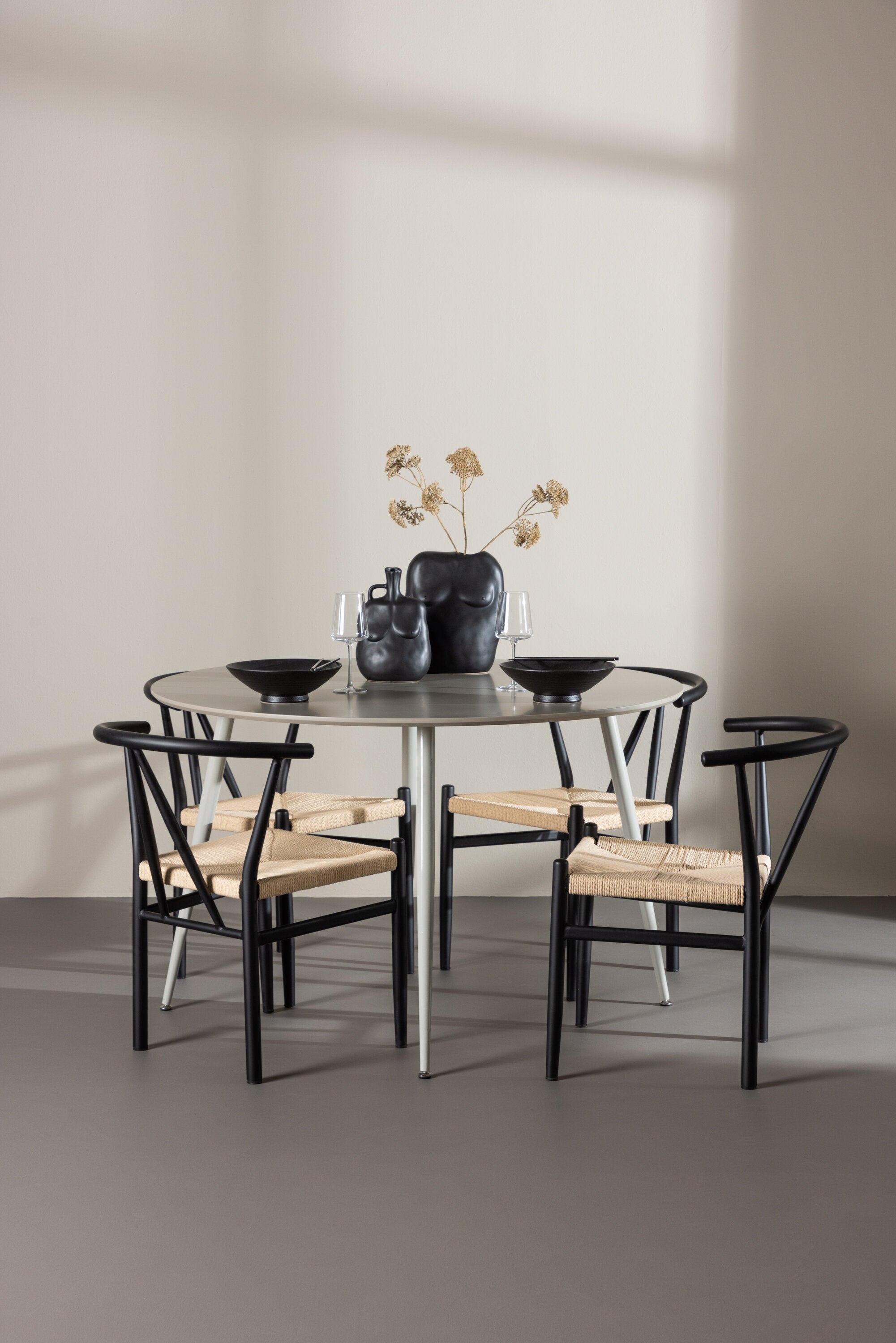 Plaza Matbord med Alfons Matstol-GR Dining Set-Venture Home-peaceofhome.se