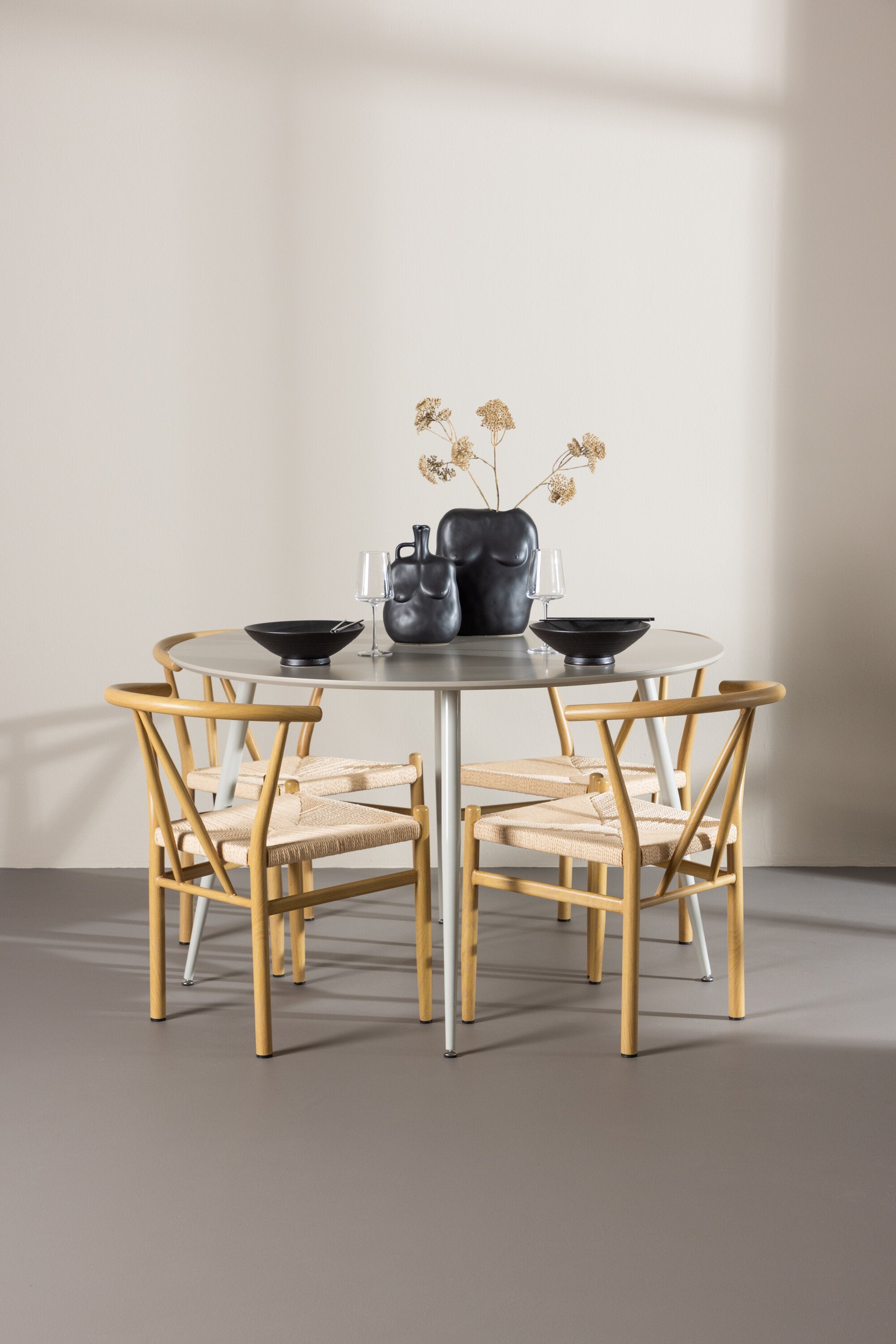 Plaza Matbord med Alfons Matstol-GR Dining Set-Venture Home-peaceofhome.se