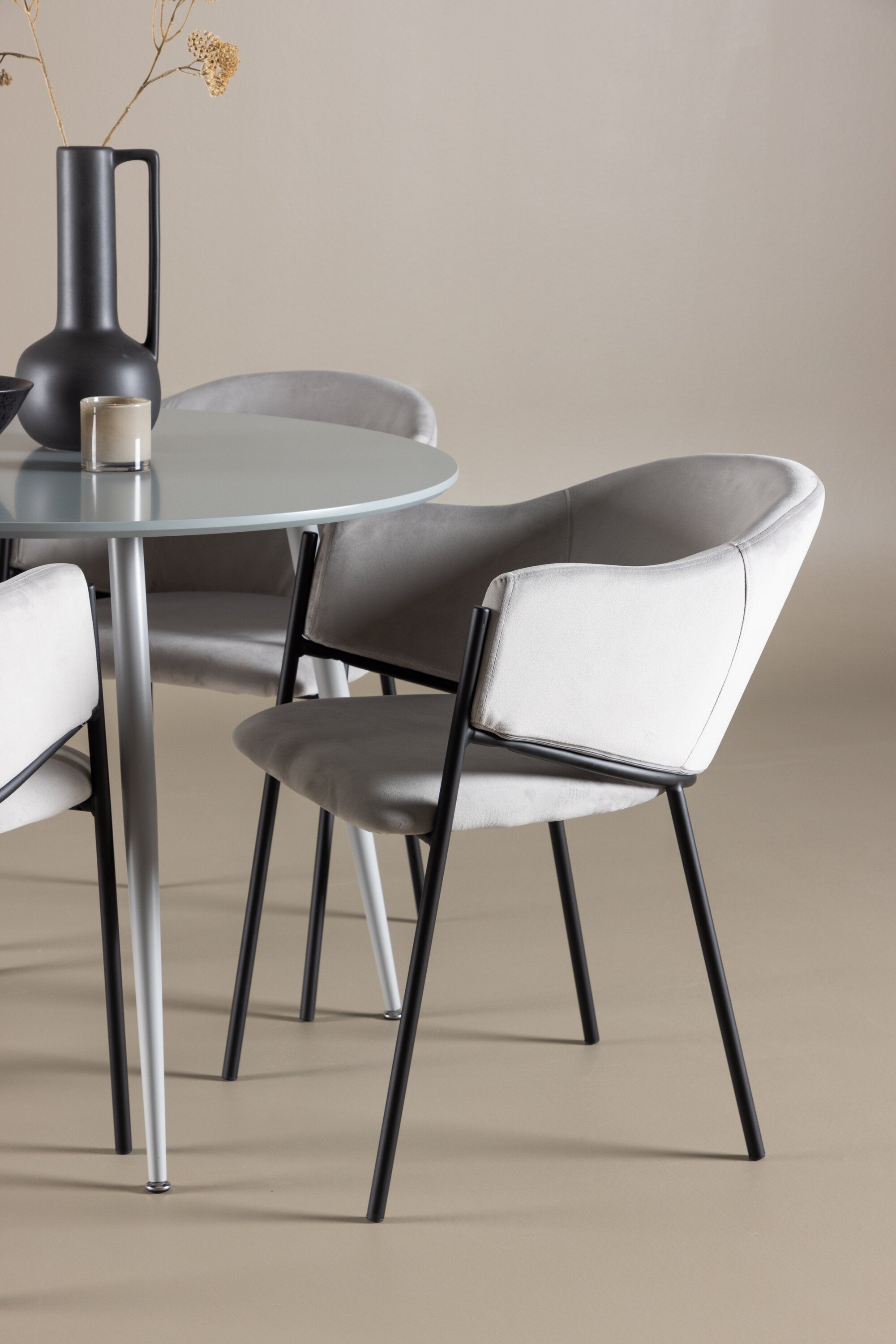 Plaza Matbord med Evelina Matstol-GR Dining Set-Venture Home-peaceofhome.se