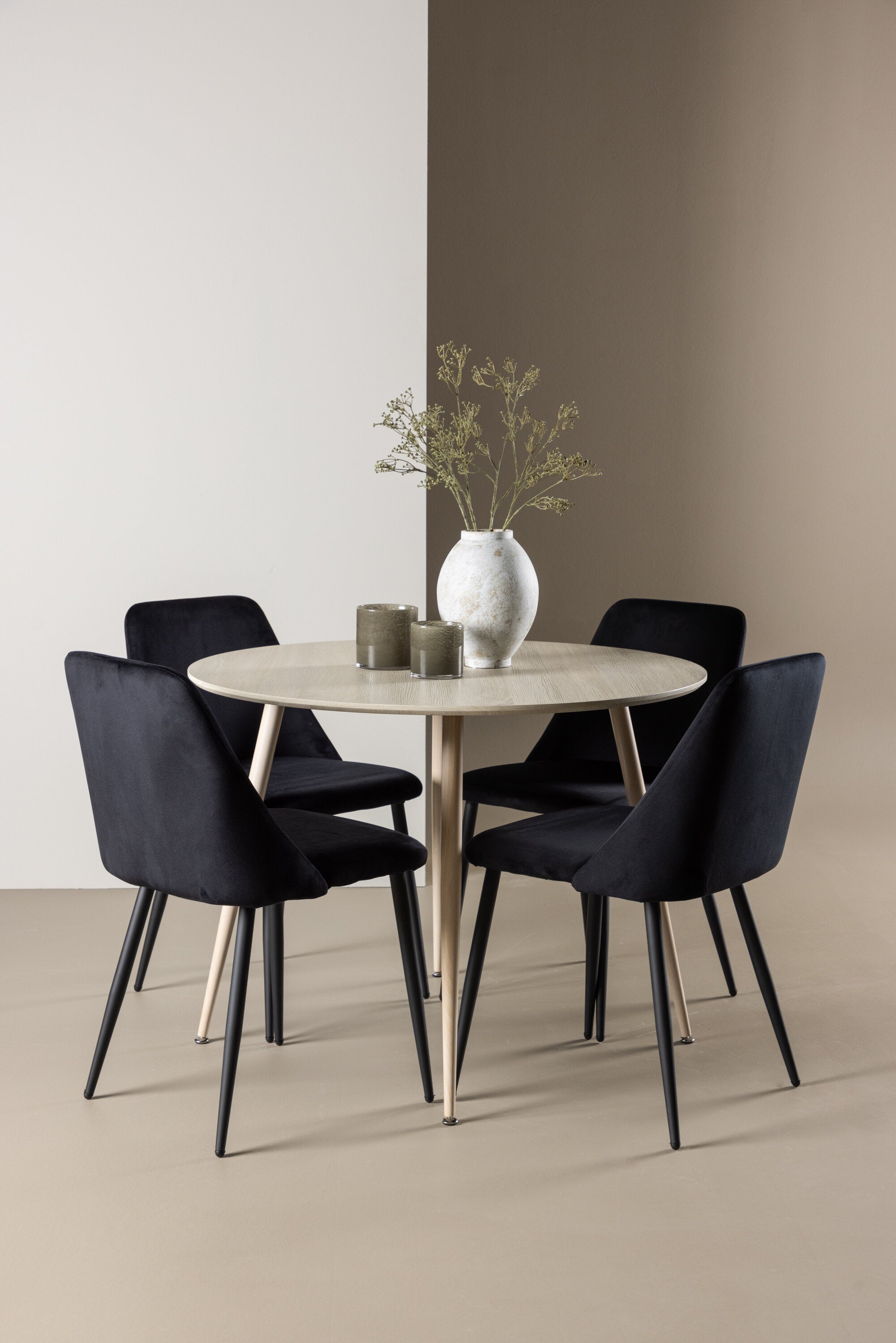 Plaza Matbord med Night Matstol-GR Dining Set-Venture Home-peaceofhome.se