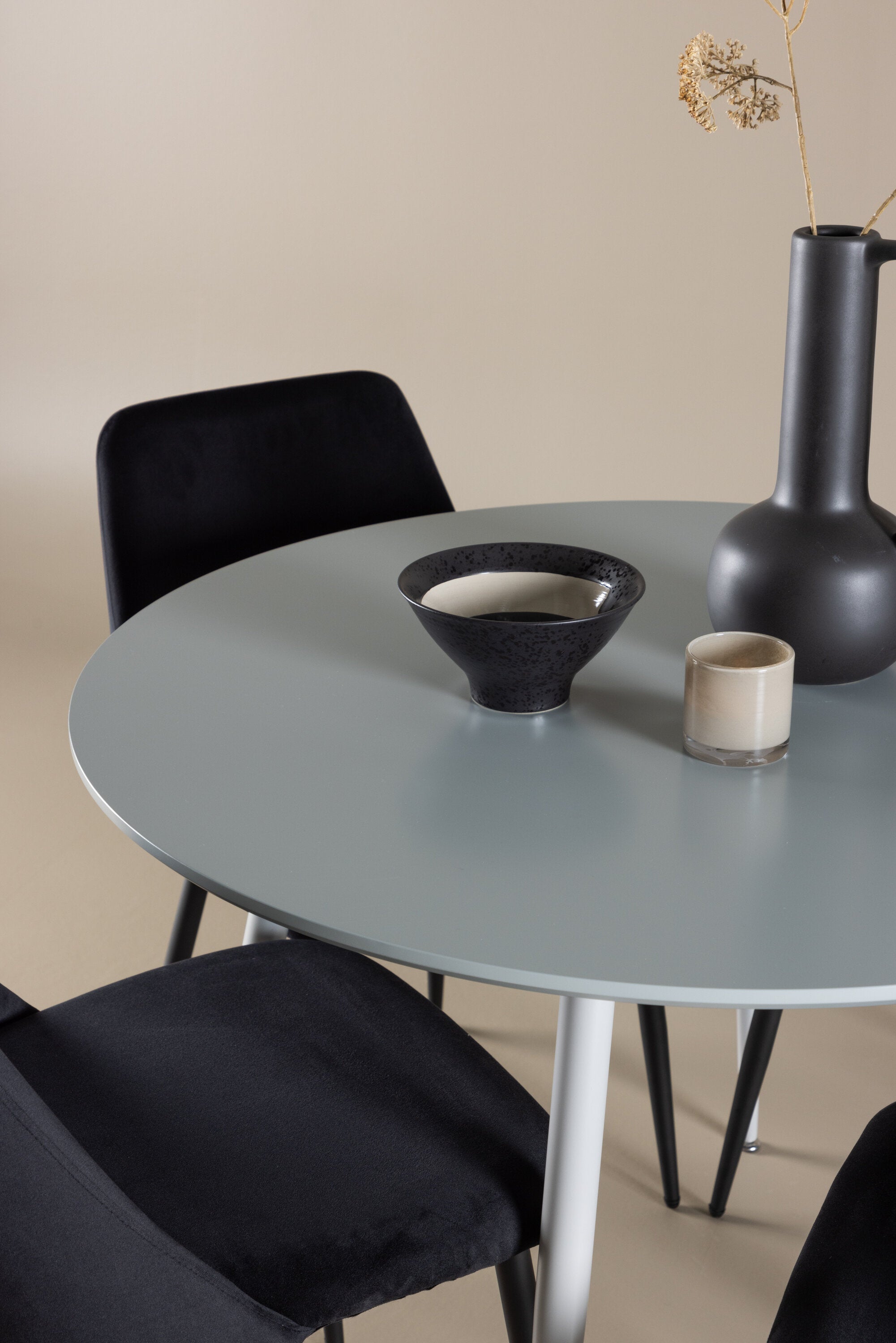 Plaza Matbord med Night Matstol-GR Dining Set-Venture Home-peaceofhome.se