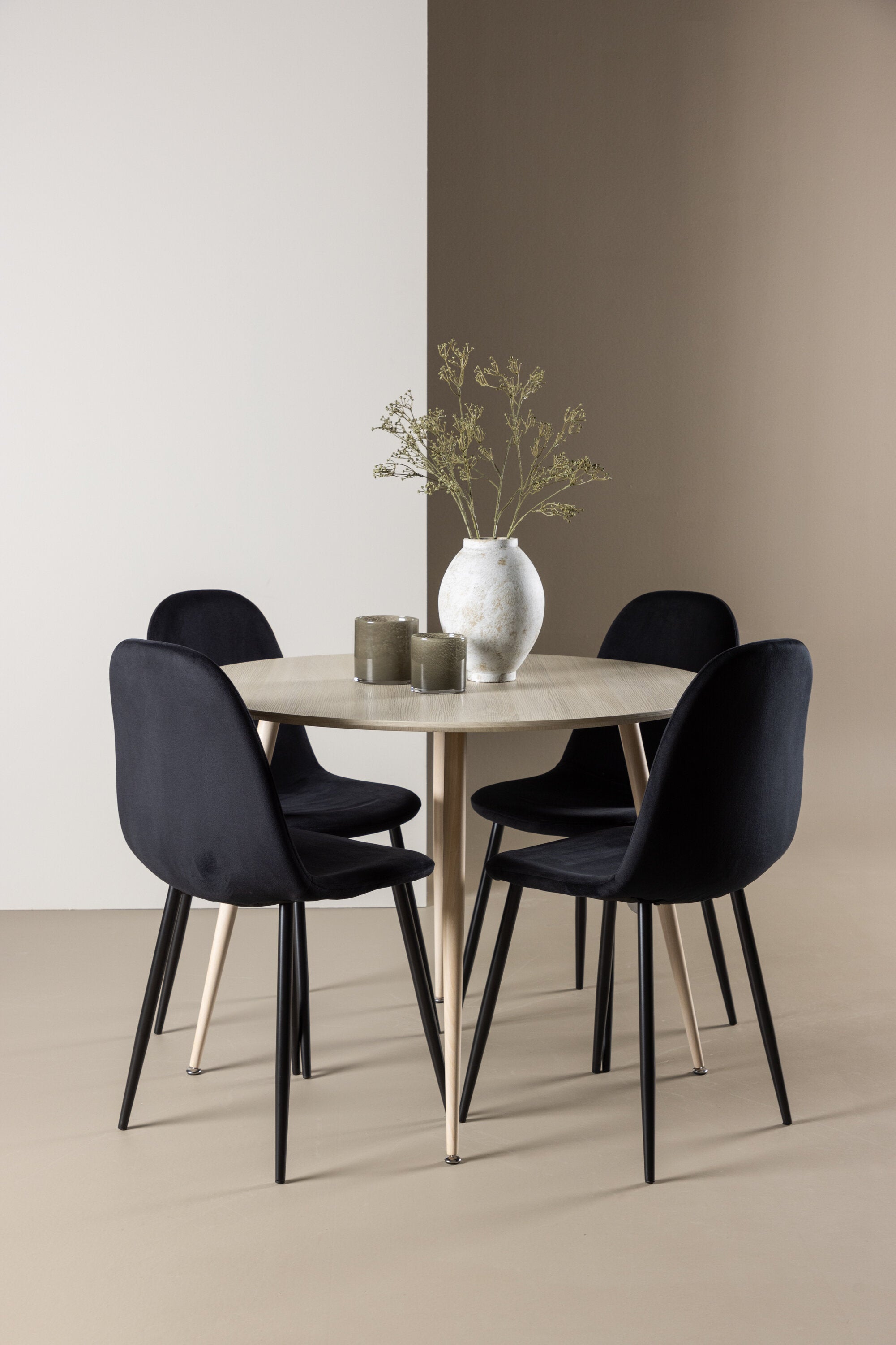 Plaza Matbord med Polar Matstol-GR Dining Set-Venture Home-peaceofhome.se