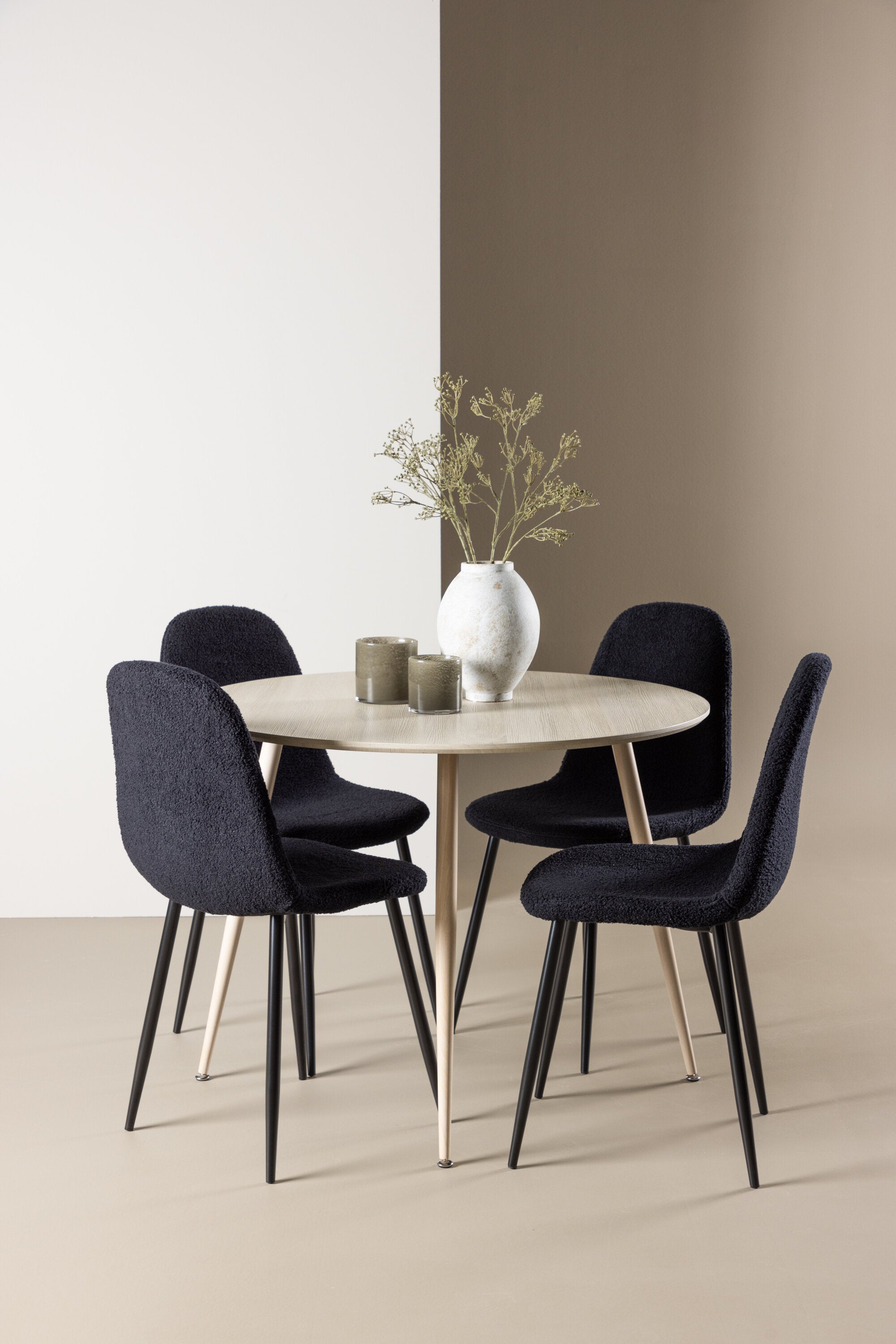 Plaza Matbord med Polar Matstol-GR Dining Set-Venture Home-peaceofhome.se