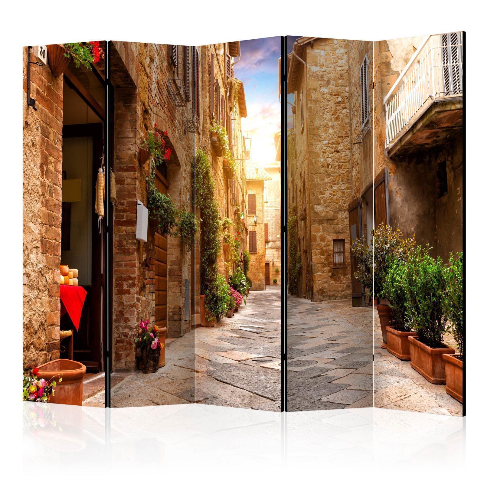 Rumsavdelare - Colourful Street in Tuscany II-Rumsavdelare-Artgeist-peaceofhome.se