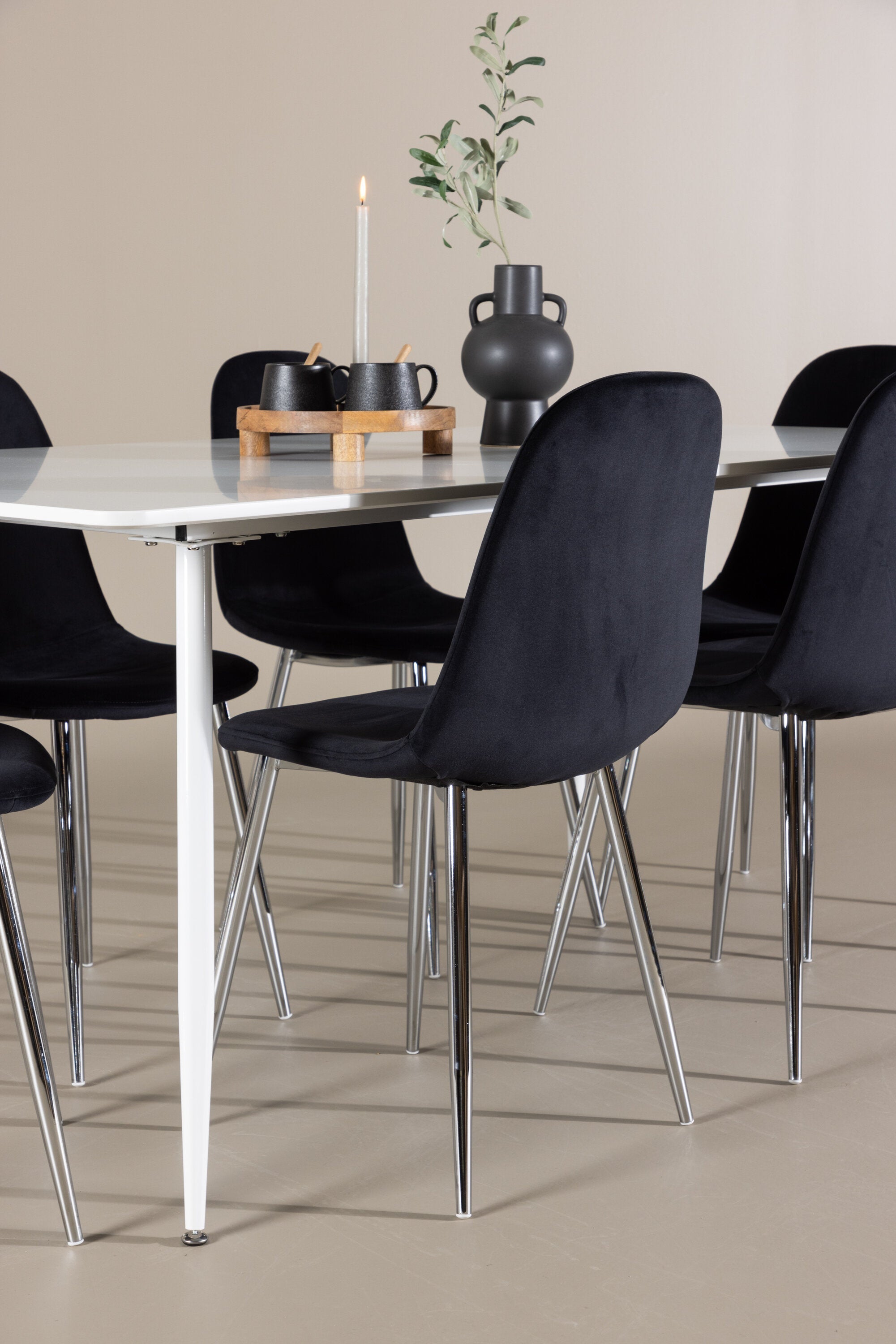 Silar Matbord med Polar Matstol-GR Dining Set-Venture Home-peaceofhome.se