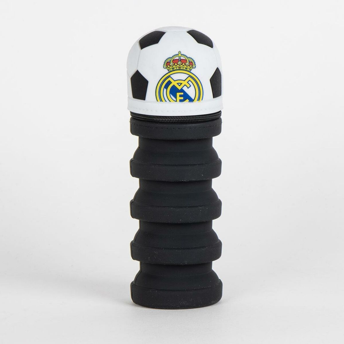 Skolväska Real Madrid C.F. Svart-Kontor och Kontorsmaterial, Skol- och utbildningsmaterial-Real Madrid C.F.-peaceofhome.se