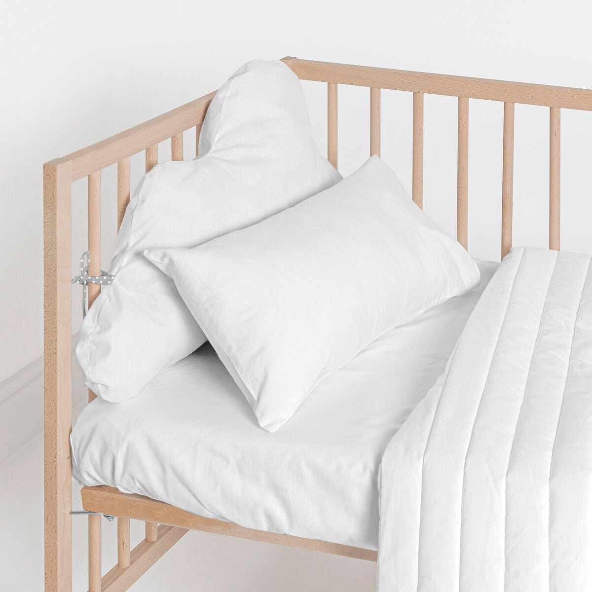 Skydd till spjälsäng HappyFriday BASIC KIDS Vit 40 x 10 x 60 cm-Bebis, Sovrum-HappyFriday-peaceofhome.se