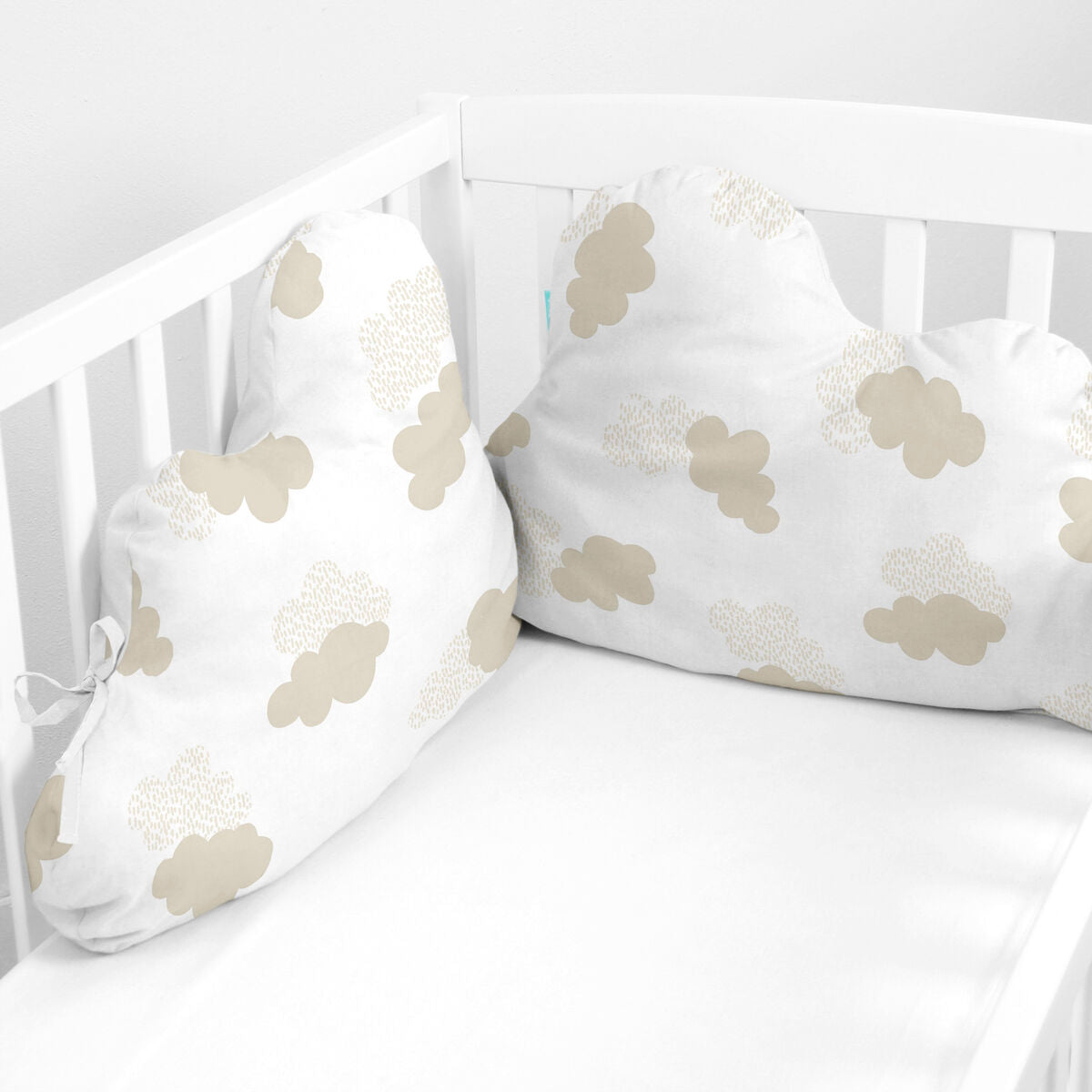 Skydd till spjälsäng HappyFriday Basic Kids Clouds Beige 60 x 40 cm-Bebis, Sovrum-HappyFriday-peaceofhome.se