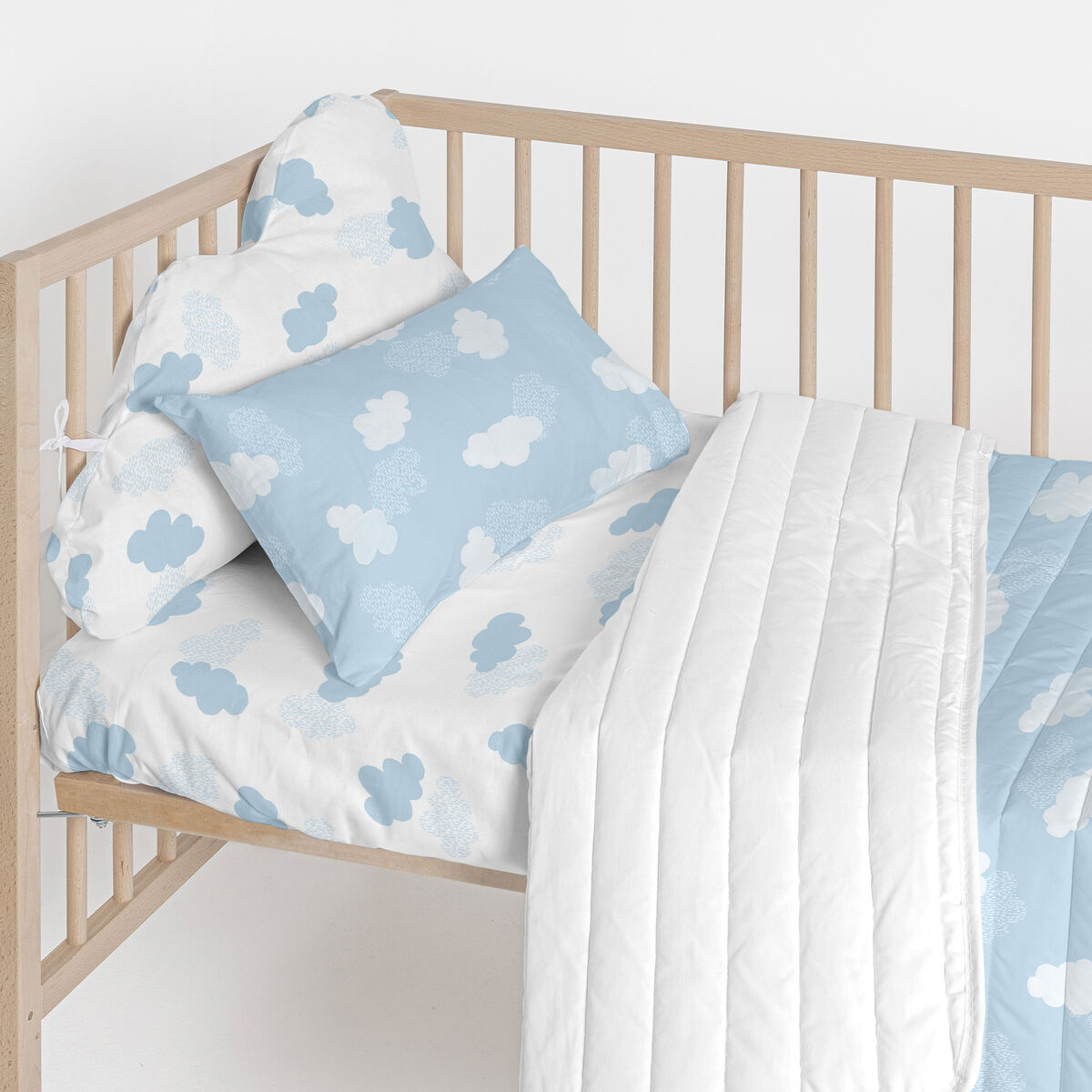 Skydd till spjälsäng HappyFriday Basic Kids Clouds Blå 60 x 40 cm-Bebis, Sovrum-HappyFriday-peaceofhome.se