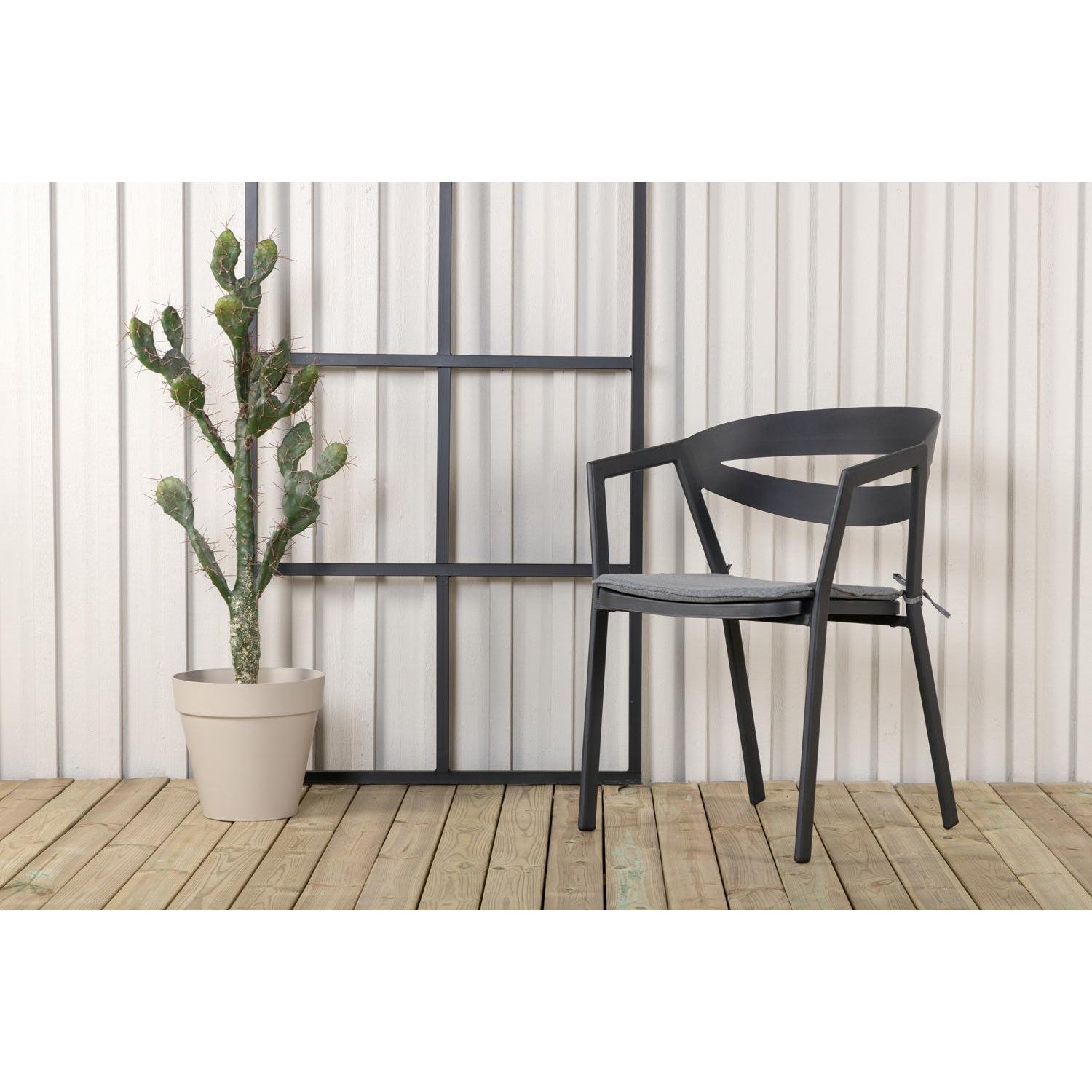 Slit Matstol-Chair-Venture Home-peaceofhome.se