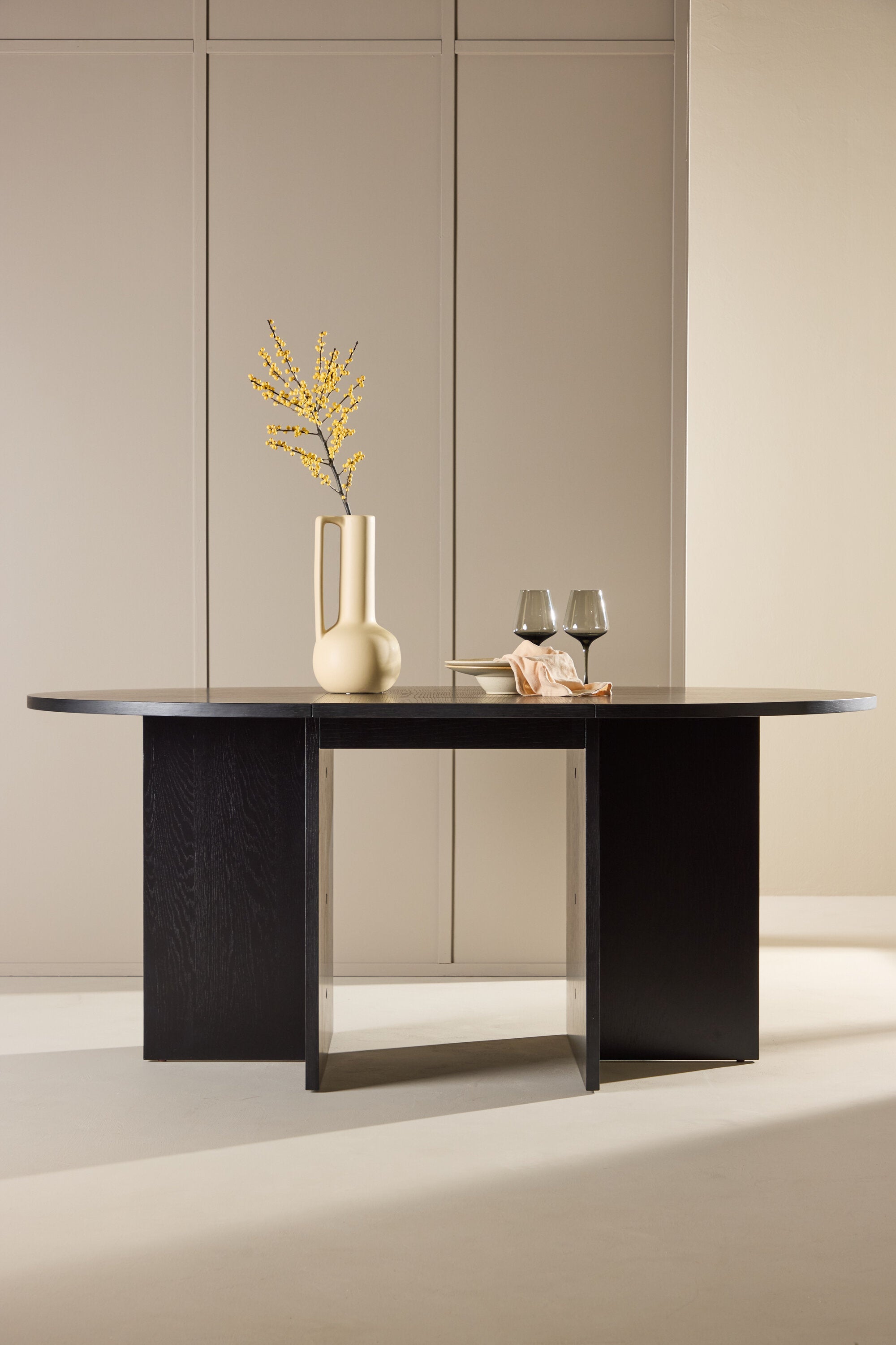 Strada Matbord-Dining Table-Venture Home-peaceofhome.se