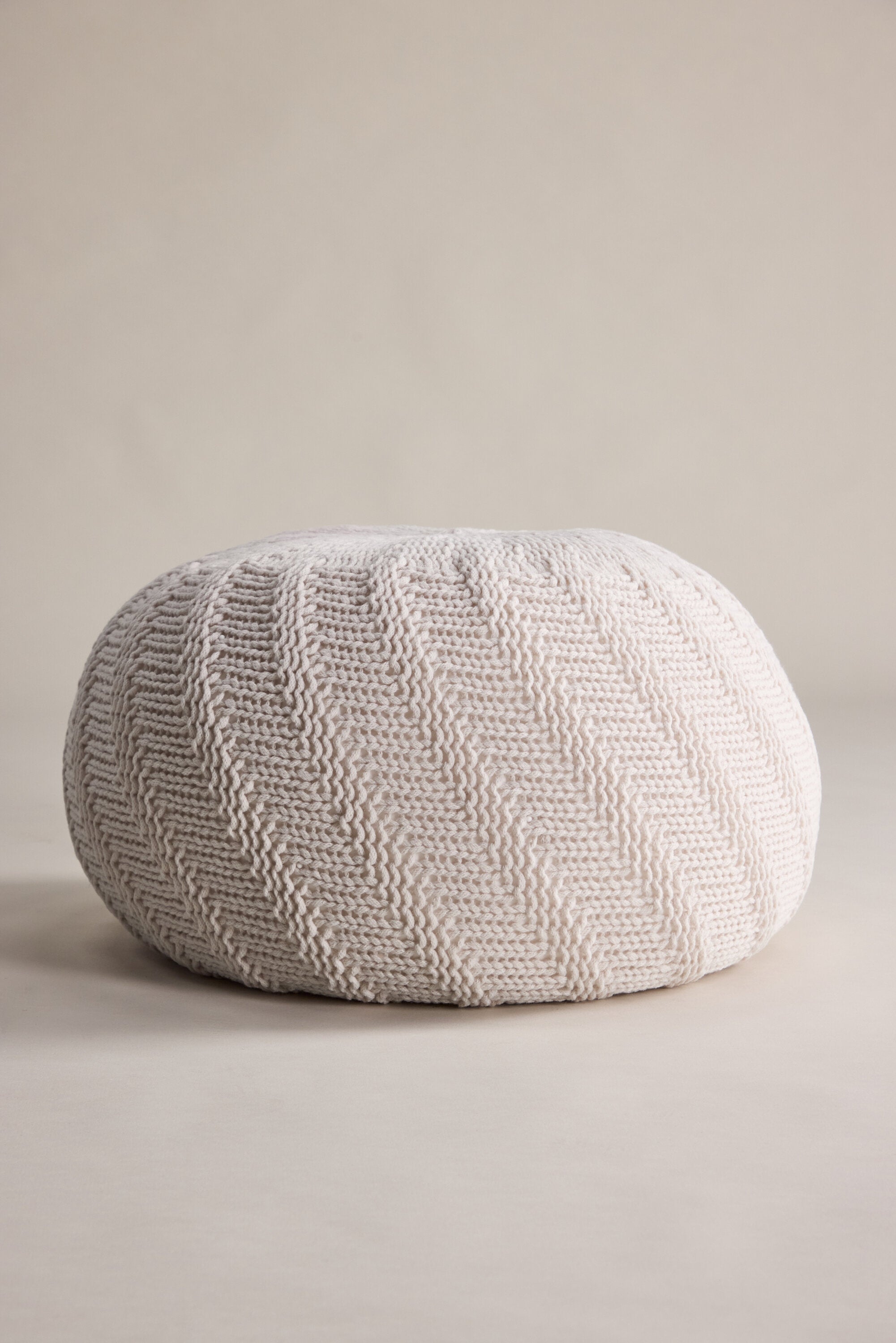 Ted Puff-Ottoman / Pouf-Venture Home-peaceofhome.se