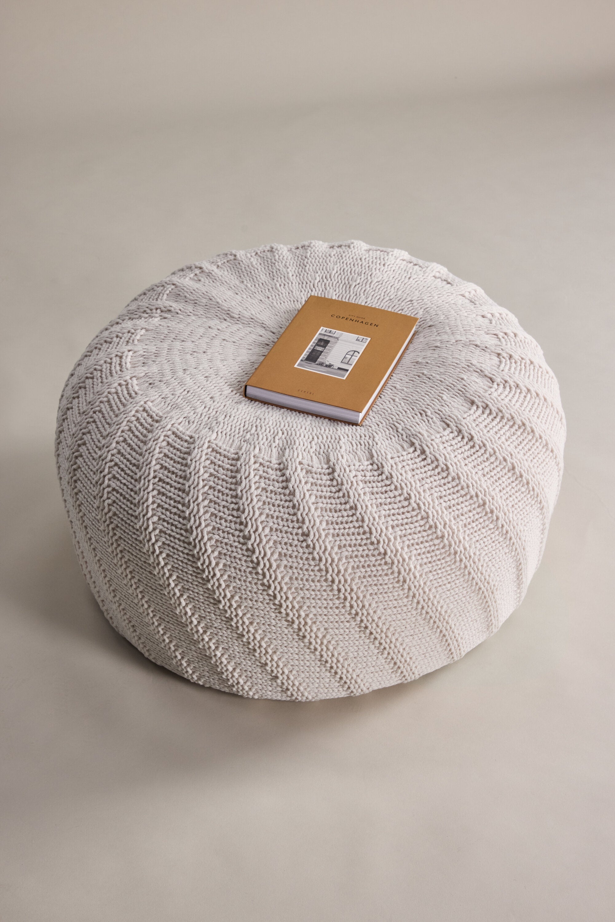 Ted Puff-Ottoman / Pouf-Venture Home-peaceofhome.se