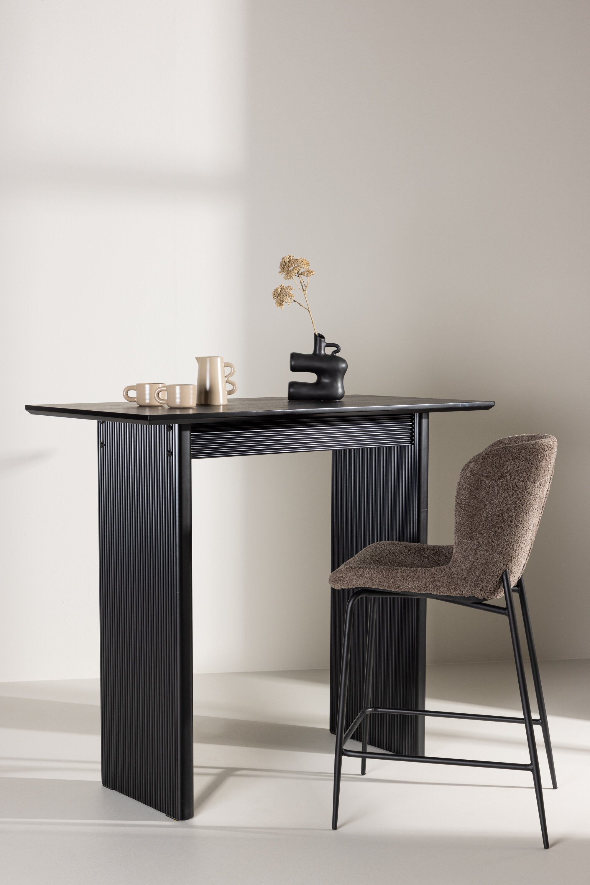 Vail Matbord-Dining Table-Venture Home-peaceofhome.se