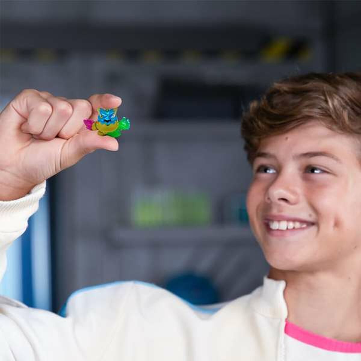 Vetenskapsspel Famosa MrBeast-Leksaker och spel, Spel och tillbehör-Famosa-peaceofhome.se