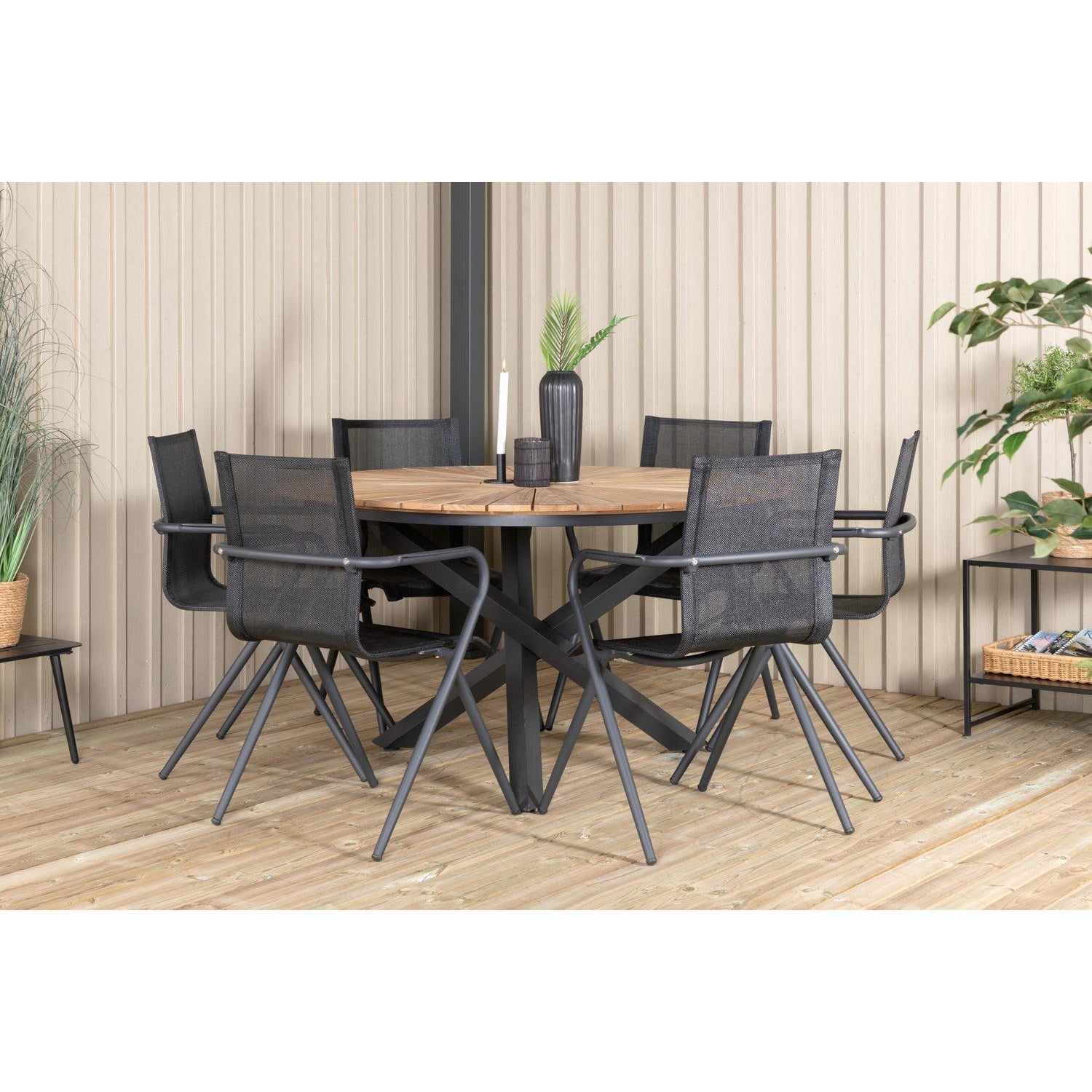 Alina Matstol-Chair-Venture Home-peaceofhome.se