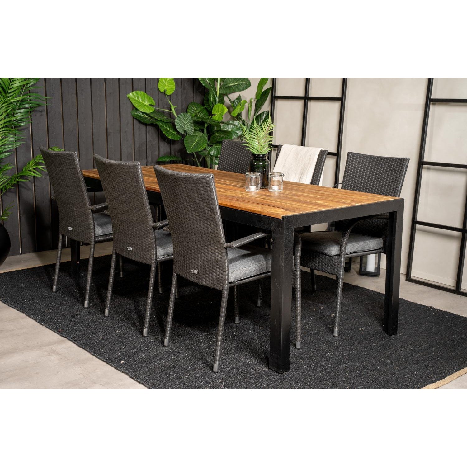 Anna Matstol-Chair-Venture Home-peaceofhome.se