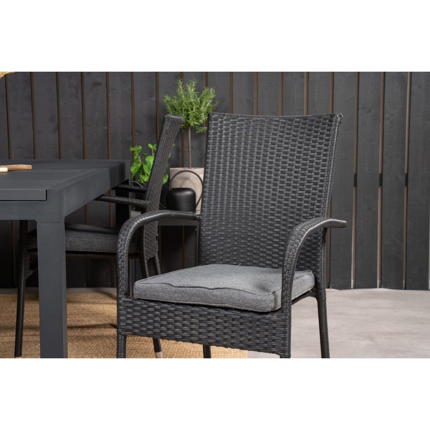 Anna Matstol-Chair-Venture Home-peaceofhome.se