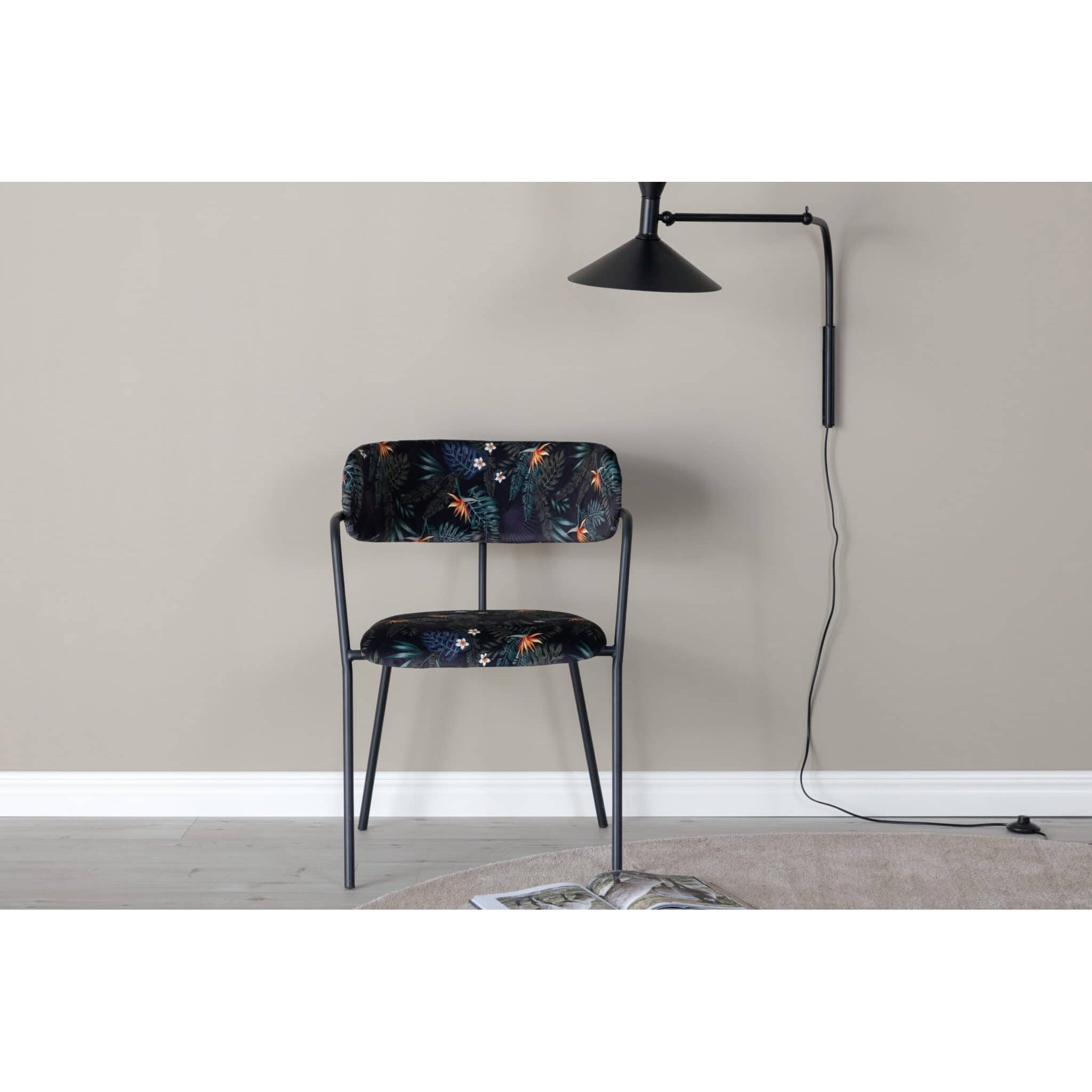 Arrow Matstol-Chair-Venture Home-peaceofhome.se