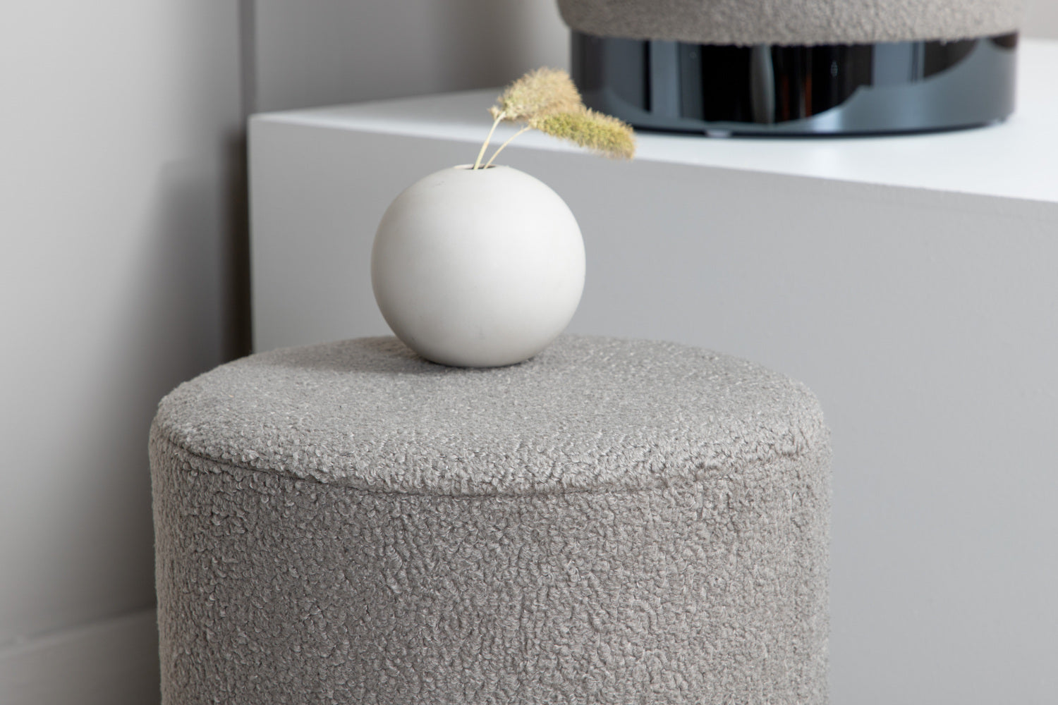 Benji Puff-Ottoman / Pouf-Venture Home-peaceofhome.se
