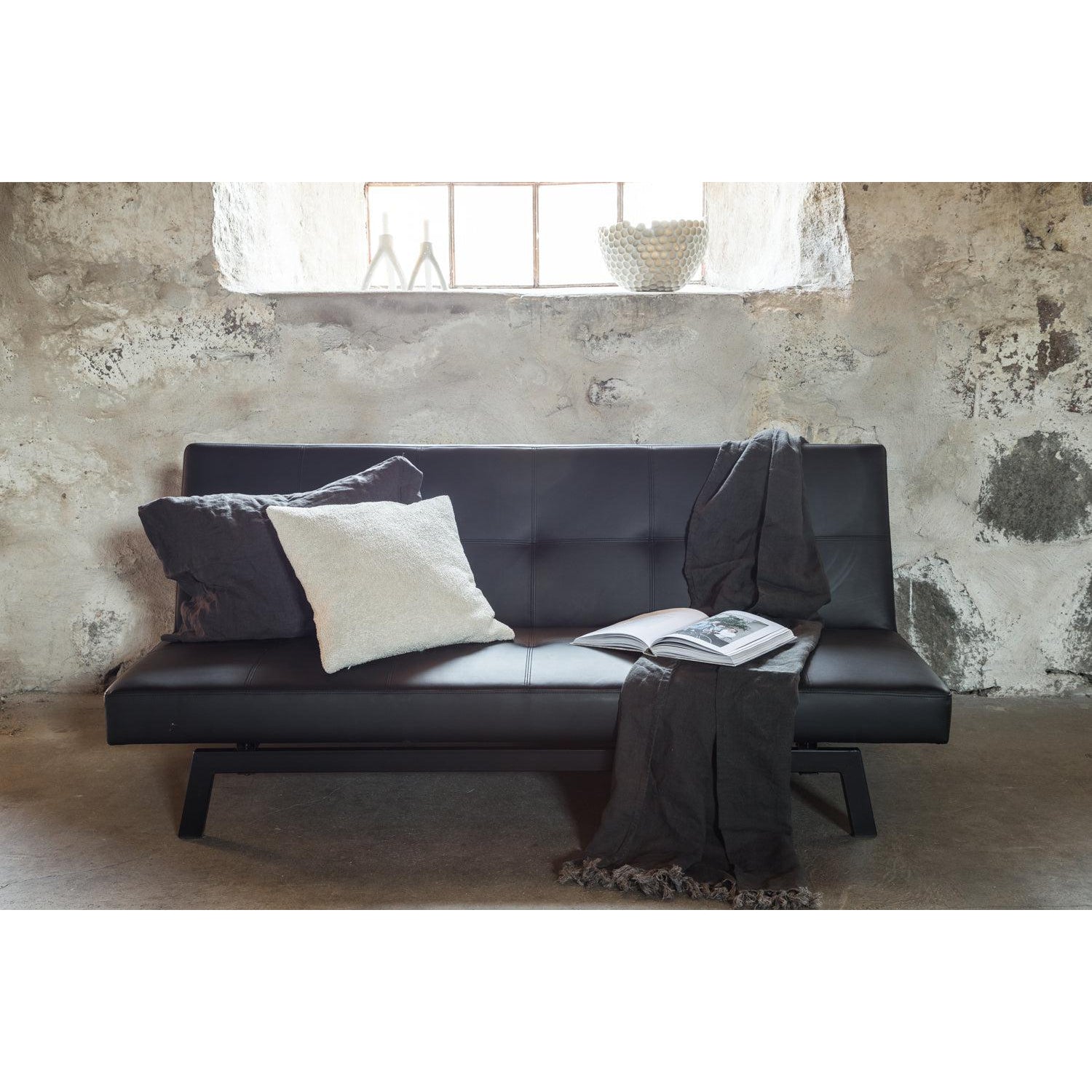 Bodil Bäddsoffa-Sofa-Venture Home-peaceofhome.se