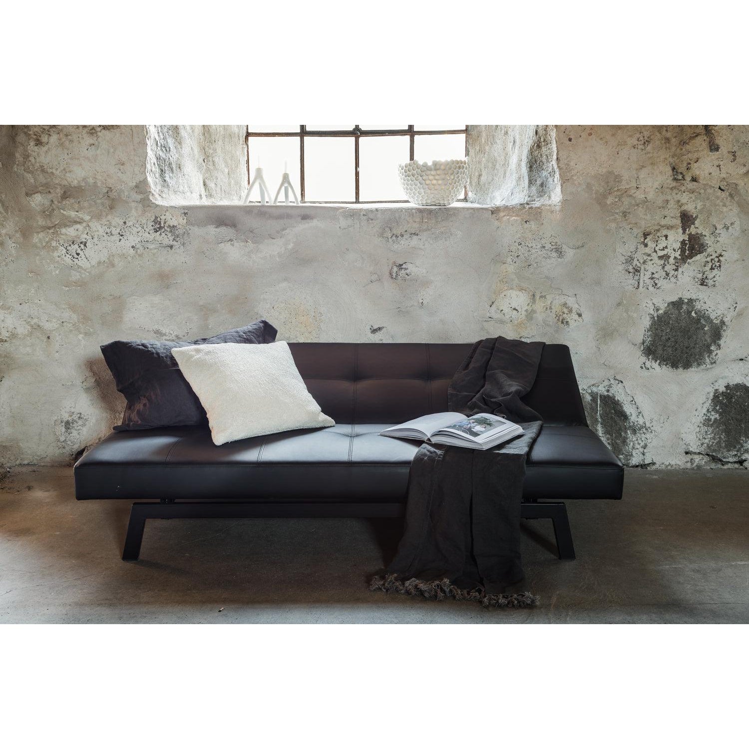 Bodil Bäddsoffa-Sofa-Venture Home-peaceofhome.se