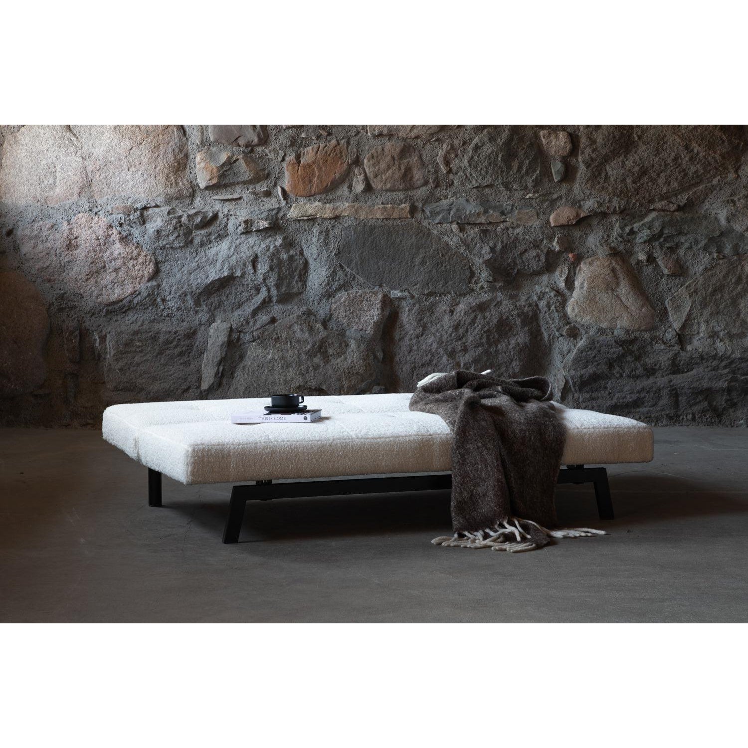 Bodil Bäddsoffa-Sofa-Venture Home-peaceofhome.se