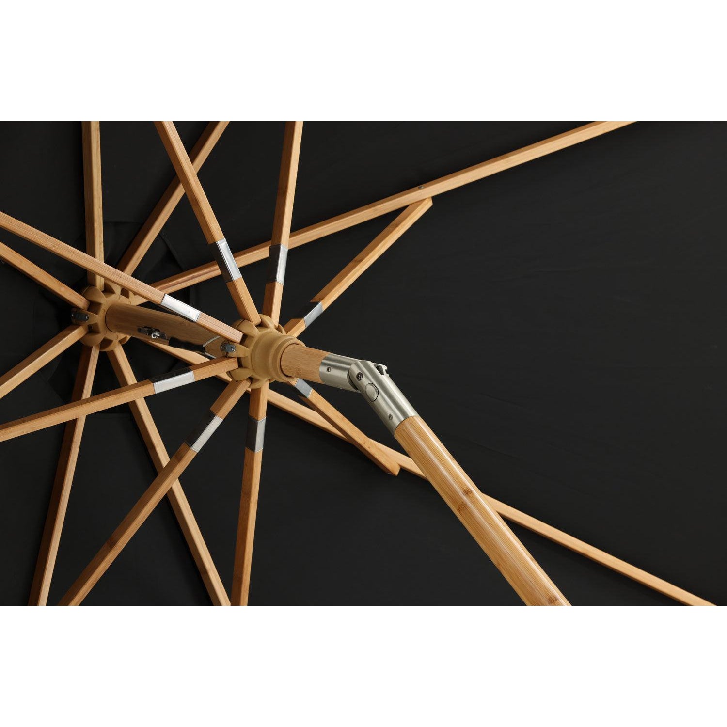 Cerox Parasoll-Outdoor Shade-Venture Home-peaceofhome.se